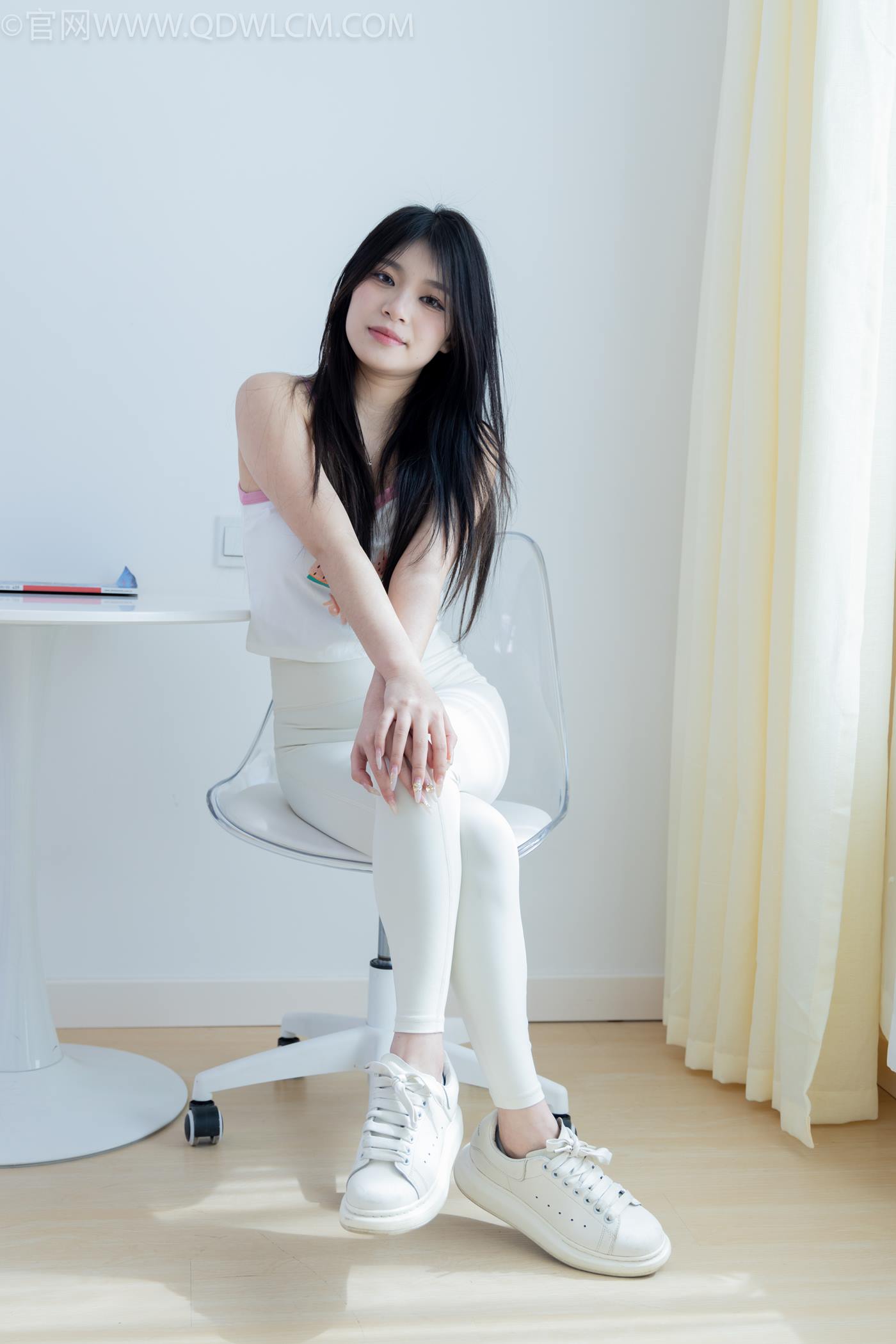 图片[61]-物恋传媒 NO.2276 闪闪-板鞋、白船袜、蓝船袜、裸足[142P] – 速更版-美库