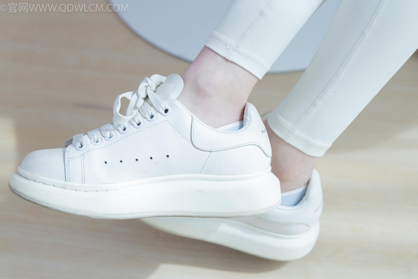 图片[66]-物恋传媒 NO.2276 闪闪-板鞋、白船袜、蓝船袜、裸足[142P] – 速更版-美库