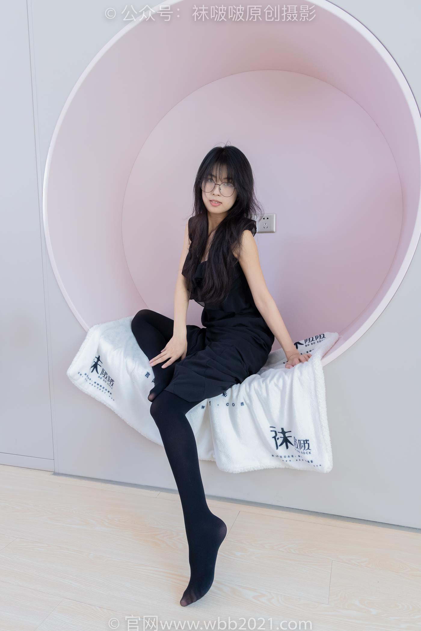 图片[97]-[BoBoSocks袜啵啵]NO.511 奶油-平底鞋、厚黑丝、做瑜伽动作时老头乐挠脚剧情[140P] – 速更版-美库