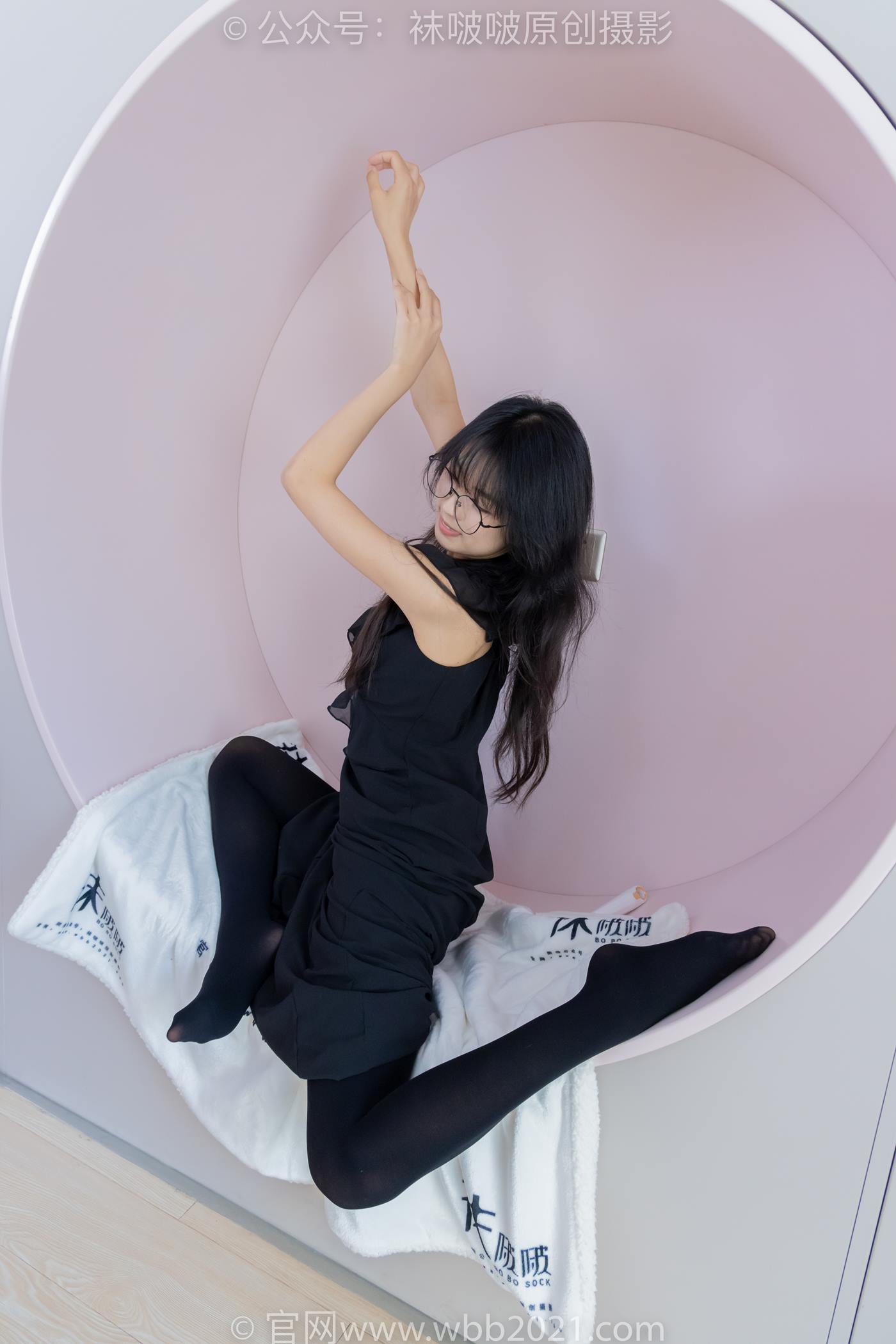 图片[105]-[BoBoSocks袜啵啵]NO.511 奶油-平底鞋、厚黑丝、做瑜伽动作时老头乐挠脚剧情[140P] – 速更版-美库