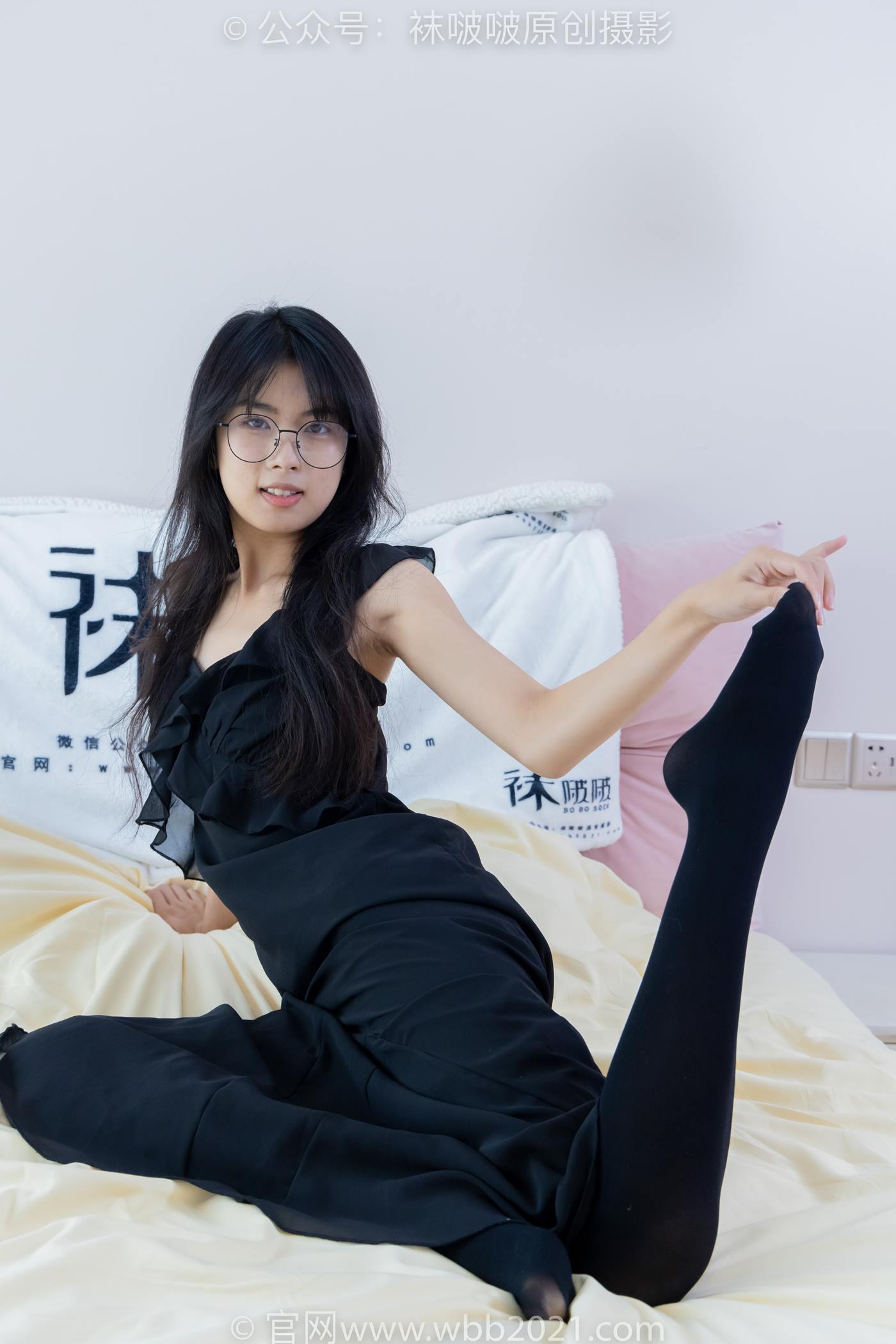 图片[115]-[BoBoSocks袜啵啵]NO.511 奶油-平底鞋、厚黑丝、做瑜伽动作时老头乐挠脚剧情[140P] – 速更版-美库