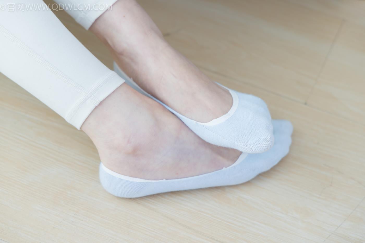 图片[91]-物恋传媒 NO.2276 闪闪-板鞋、白船袜、蓝船袜、裸足[142P] – 速更版-美库
