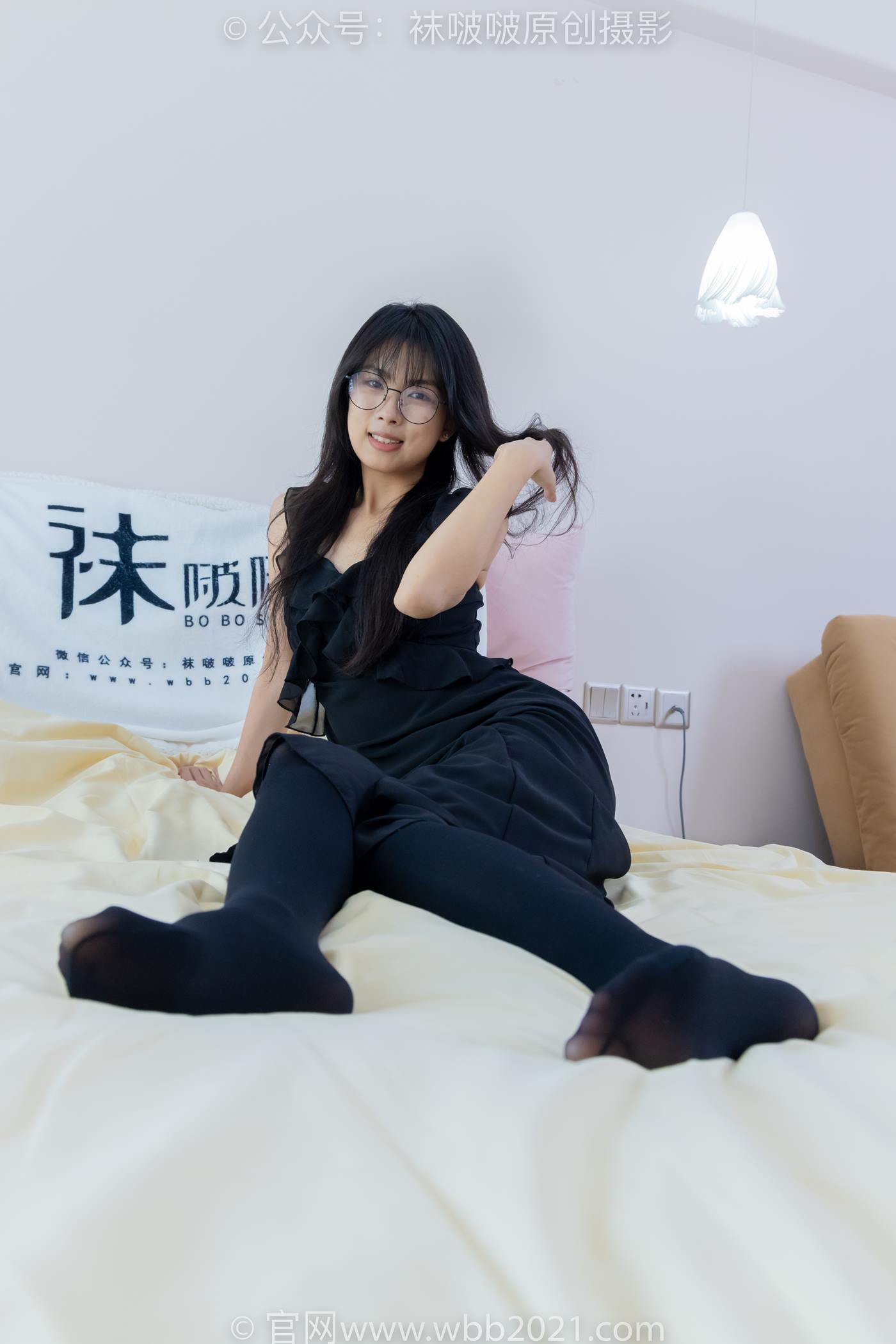 图片[125]-[BoBoSocks袜啵啵]NO.511 奶油-平底鞋、厚黑丝、做瑜伽动作时老头乐挠脚剧情[140P] – 速更版-美库