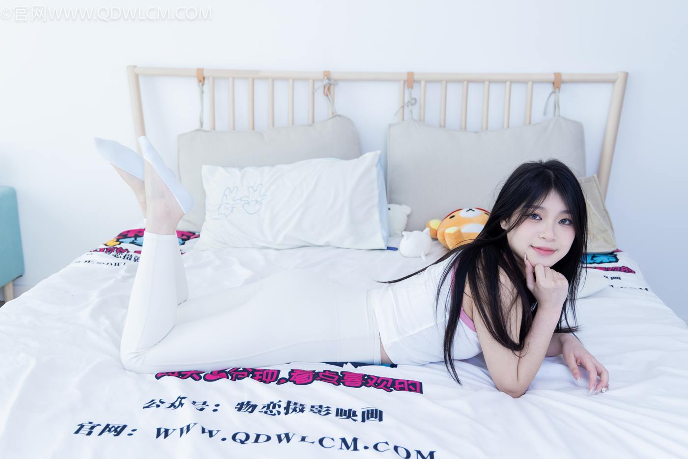 图片[104]-物恋传媒 NO.2276 闪闪-板鞋、白船袜、蓝船袜、裸足[142P] – 速更版-美库