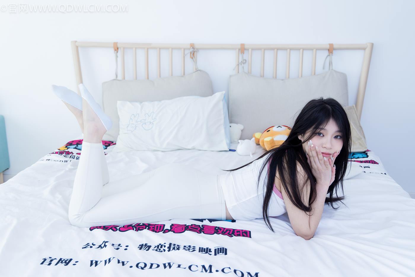 图片[105]-物恋传媒 NO.2276 闪闪-板鞋、白船袜、蓝船袜、裸足[142P] – 速更版-美库