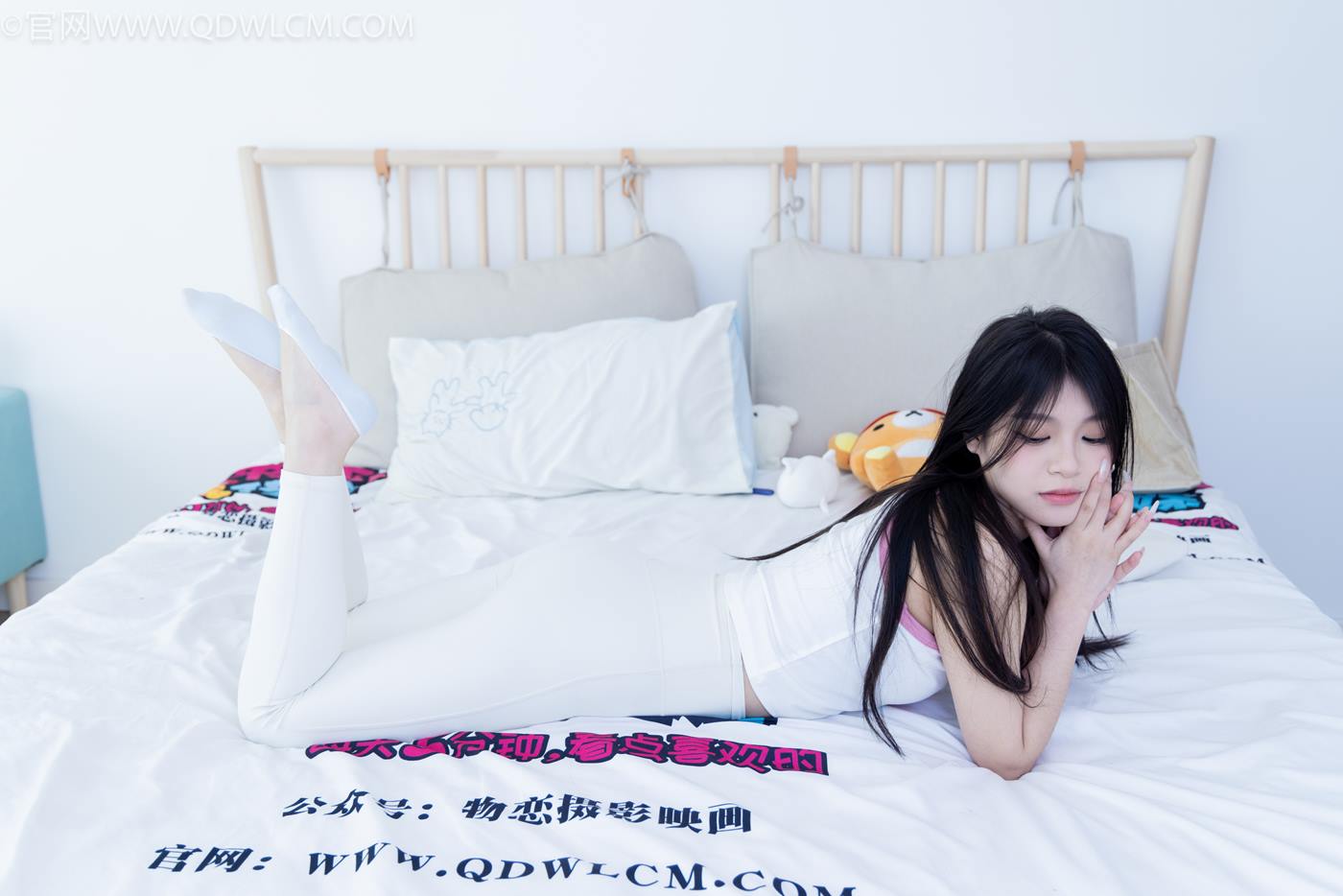 图片[106]-物恋传媒 NO.2276 闪闪-板鞋、白船袜、蓝船袜、裸足[142P] – 速更版-美库