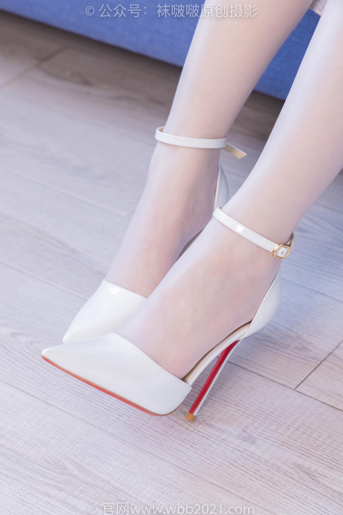 图片[25]-[BoBoSocks袜啵啵]NO.512 甜甜圈-高跟鞋、油亮薄白丝、袜踩奶油蛋糕剧情[143P] – 速更版-美库