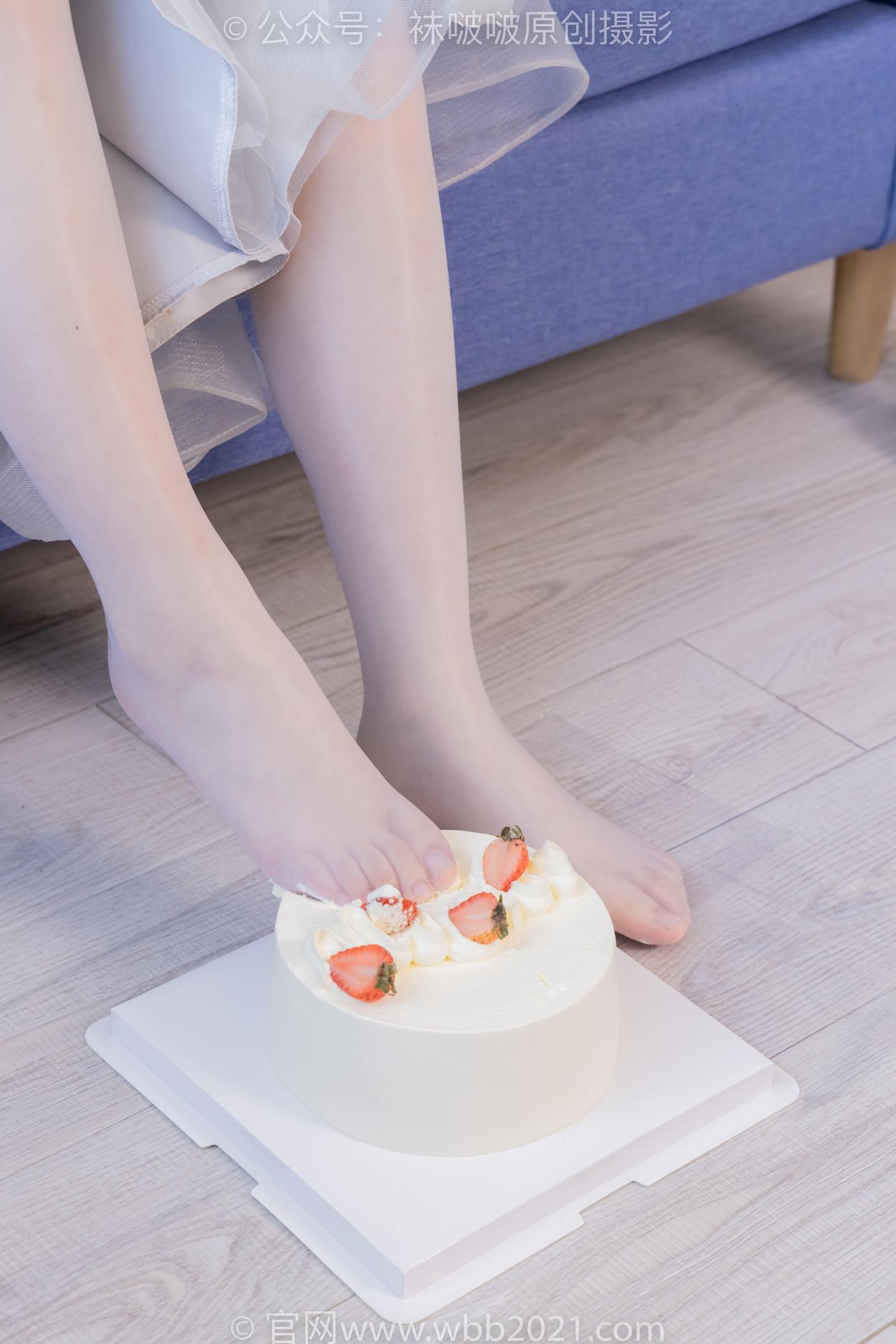 图片[108]-[BoBoSocks袜啵啵]NO.512 甜甜圈-高跟鞋、油亮薄白丝、袜踩奶油蛋糕剧情[143P] – 速更版-美库