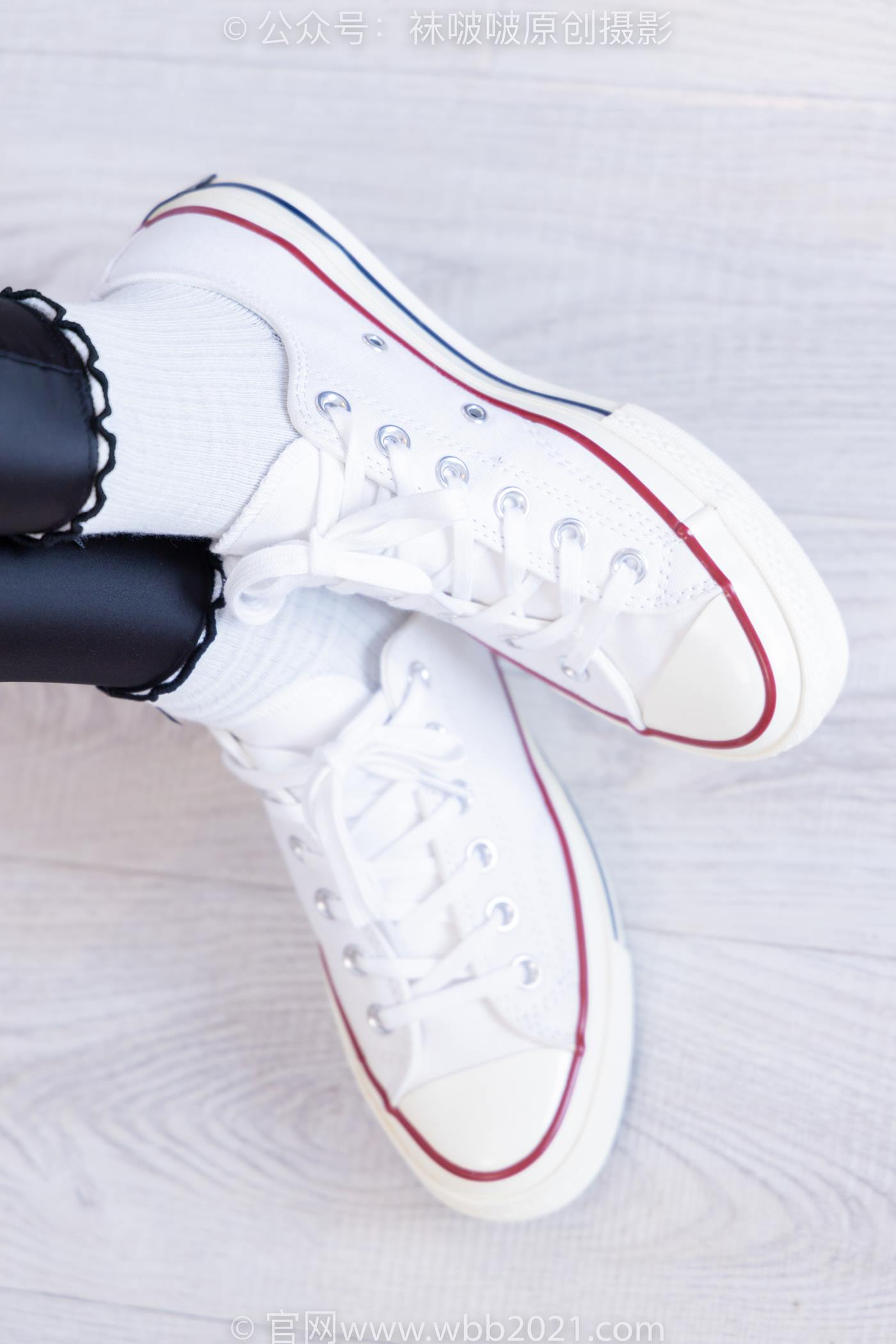 图片[19]-[BoBoSocks袜啵啵]NO.513 小甜豆 帆布鞋、白棉袜、厚黑丝五指袜、黑丝手套[113P] – 速更版-美库