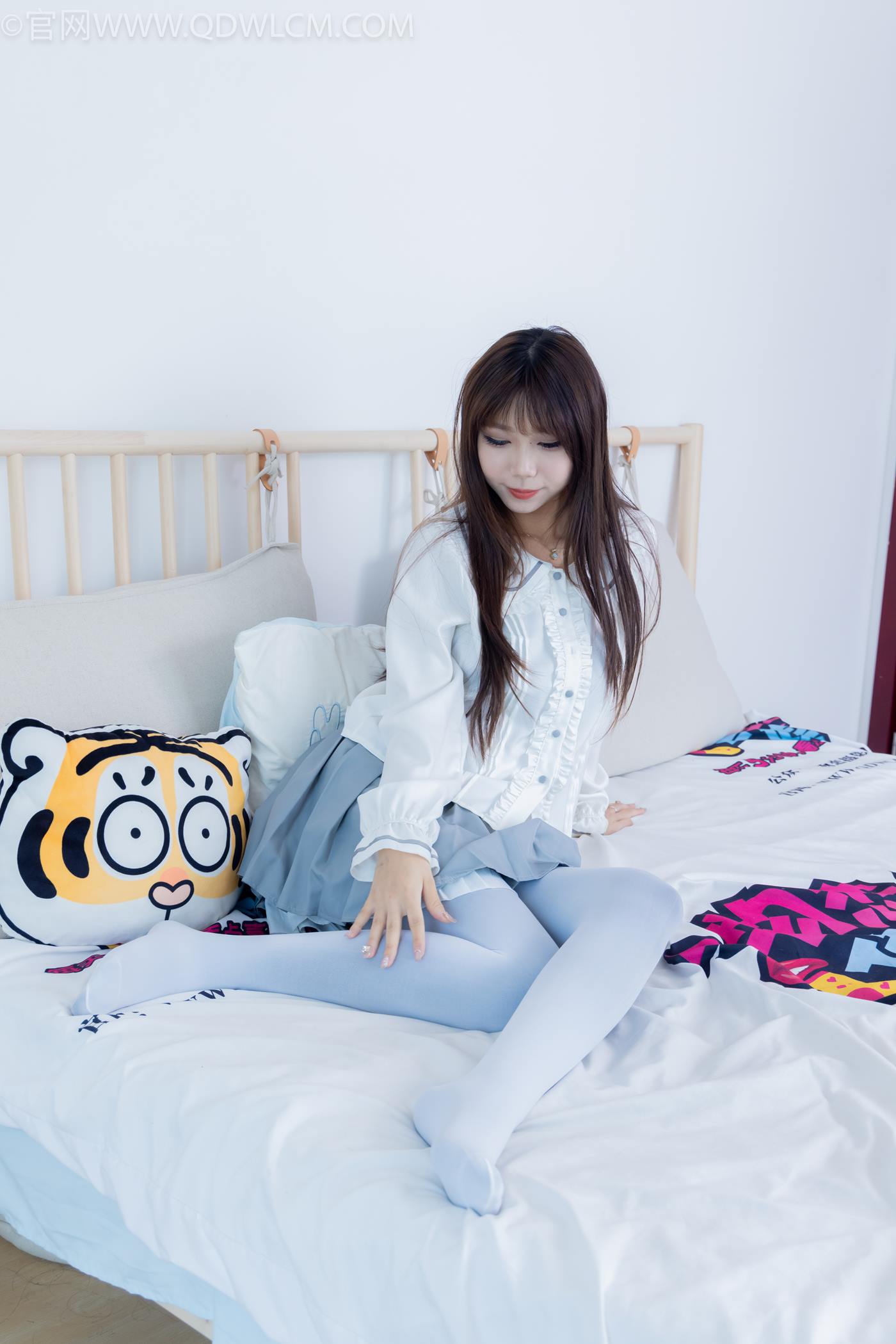 图片[37]-物恋传媒 NO.2278 泡泡-高跟凉鞋、厚灰丝、厚黑丝、厚白丝[140P] – 速更版-美库