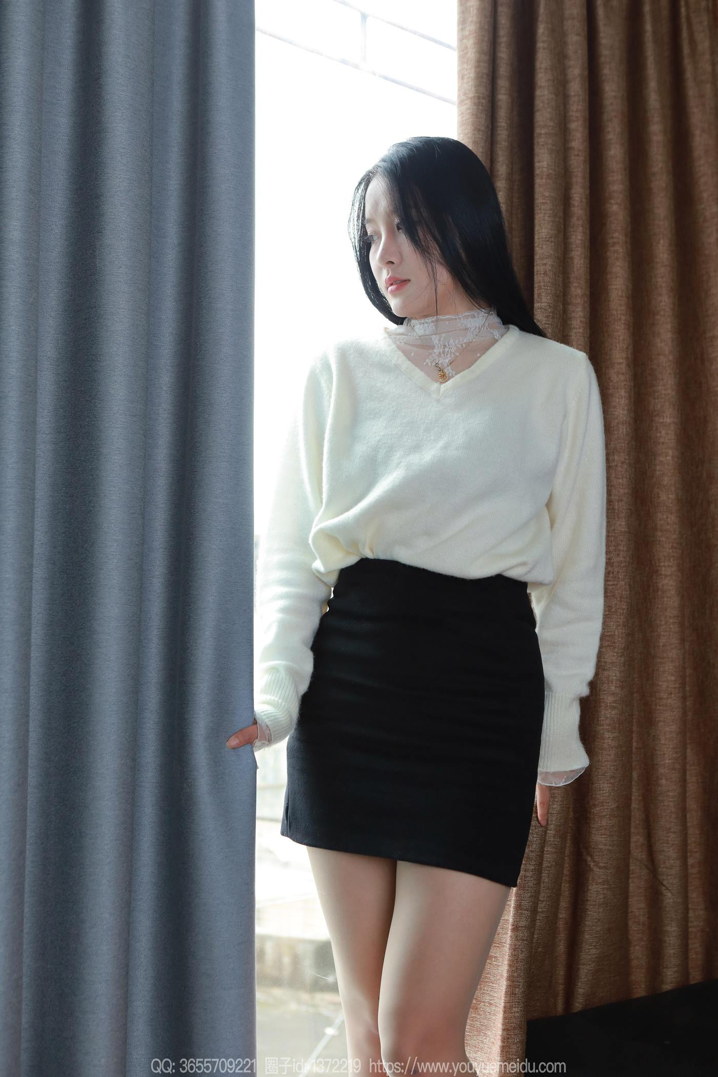 图片[80]-[IESS异思趣向] 2025.03.03 丝享家1991：婉萍《酒杯美腿》[89P] – 速更版-美库