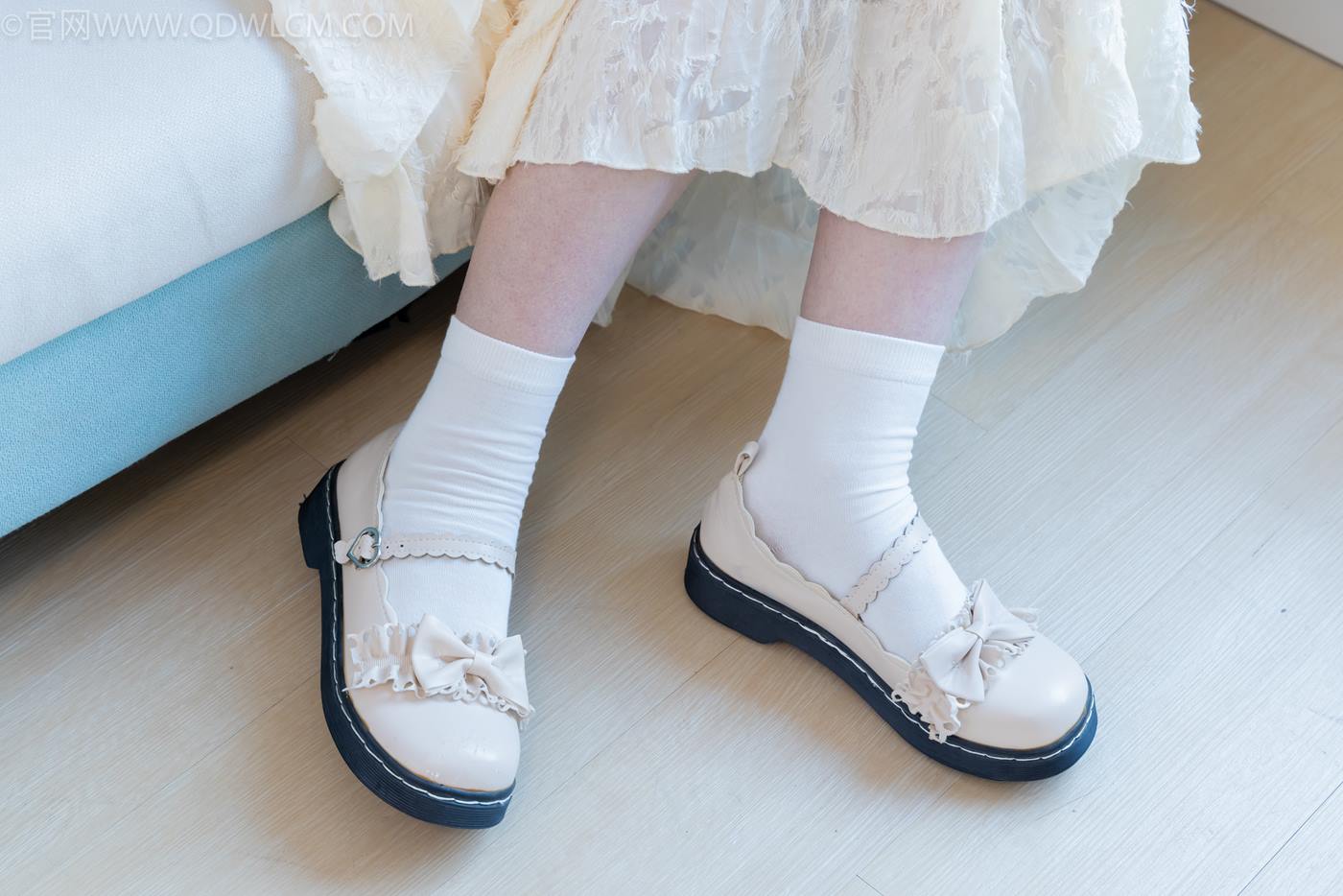图片[45]-物恋传媒 NO.2281 曲奇-皮鞋、白棉袜、裸足[157P] – 速更版-美库