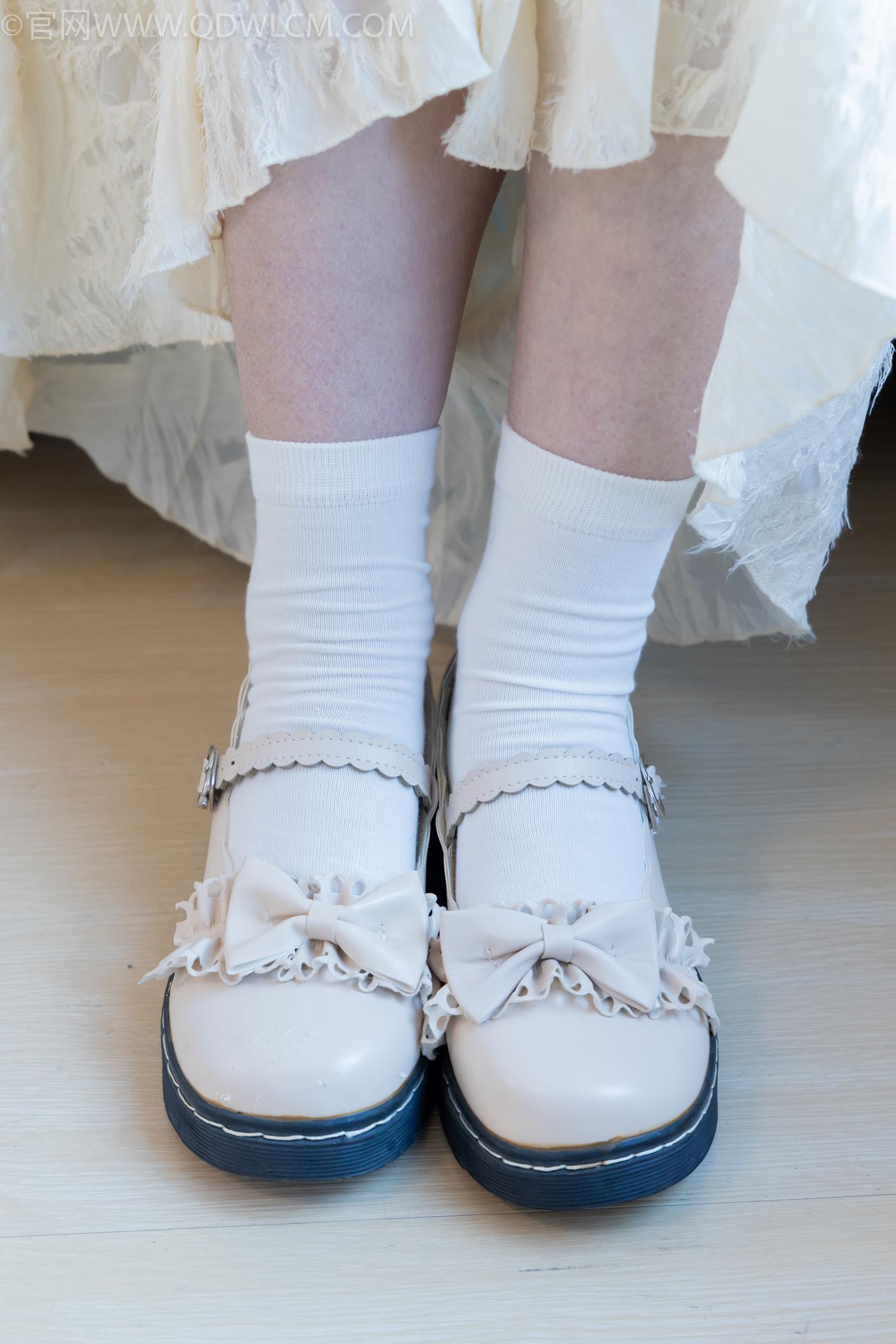 图片[46]-物恋传媒 NO.2281 曲奇-皮鞋、白棉袜、裸足[157P] – 速更版-美库