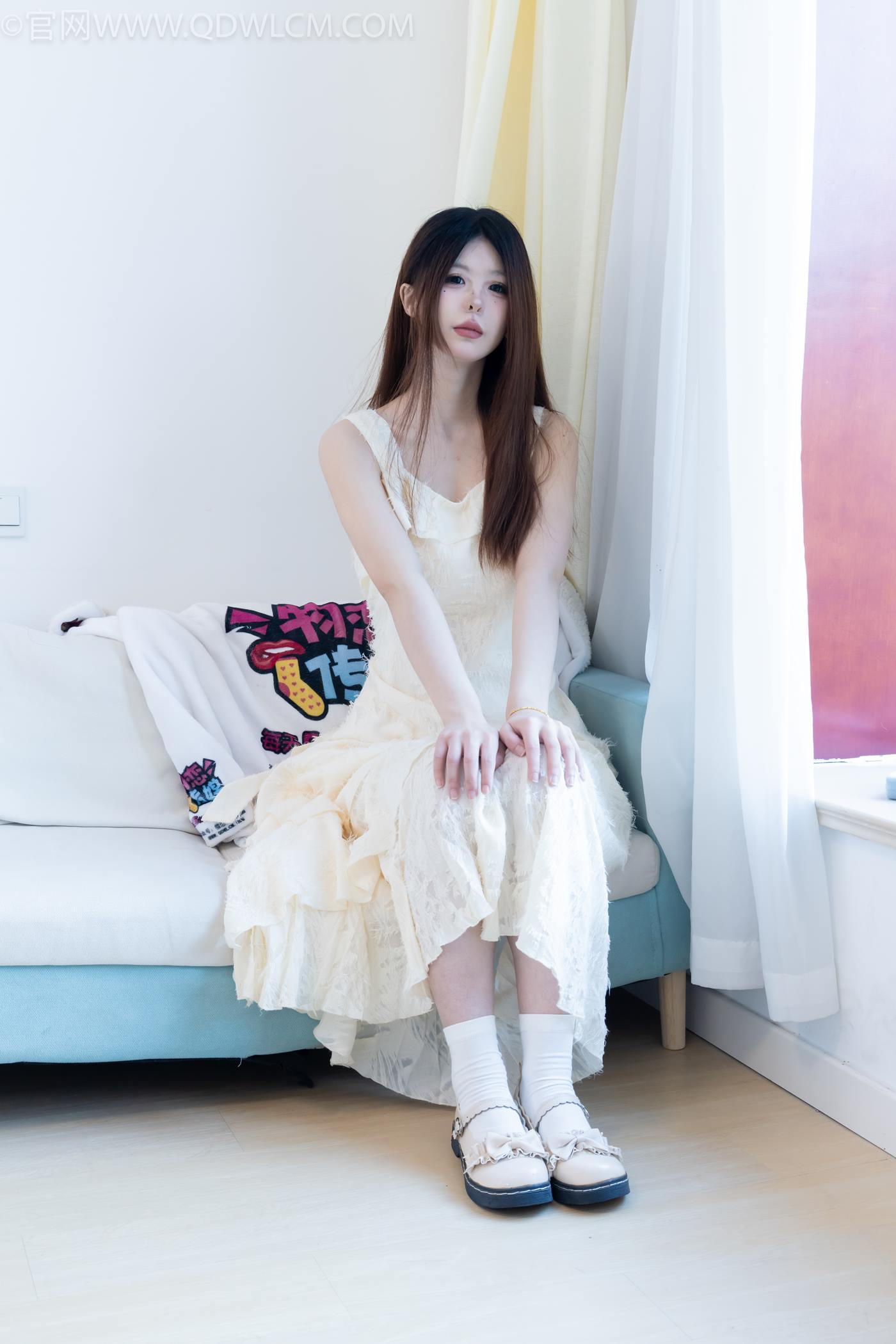 图片[47]-物恋传媒 NO.2281 曲奇-皮鞋、白棉袜、裸足[157P] – 速更版-美库