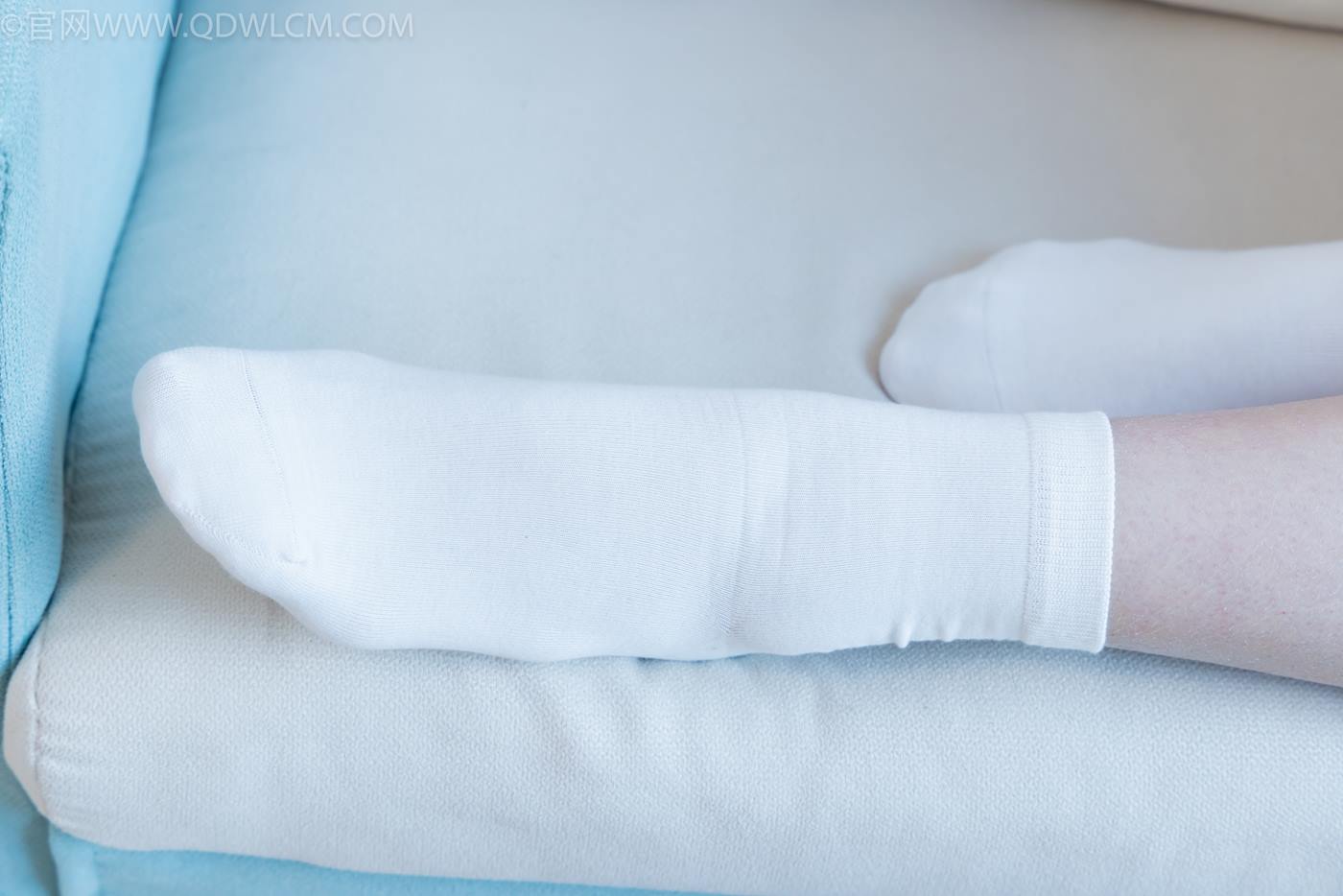 图片[60]-物恋传媒 NO.2281 曲奇-皮鞋、白棉袜、裸足[157P] – 速更版-美库