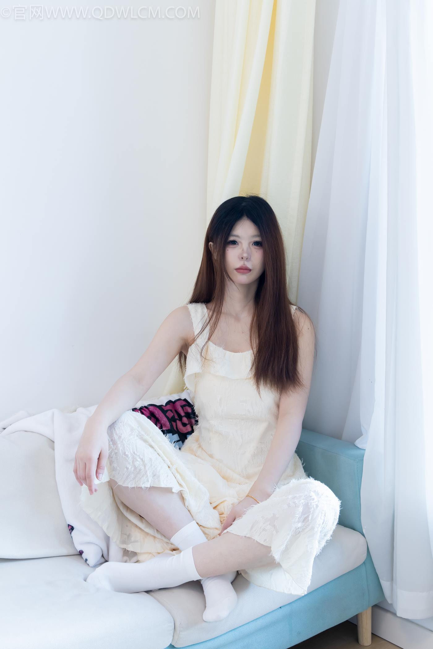 图片[70]-物恋传媒 NO.2281 曲奇-皮鞋、白棉袜、裸足[157P] – 速更版-美库