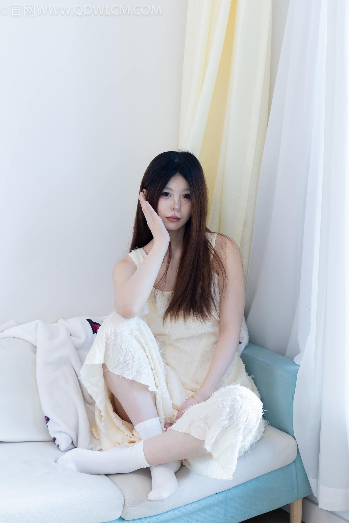 图片[72]-物恋传媒 NO.2281 曲奇-皮鞋、白棉袜、裸足[157P] – 速更版-美库