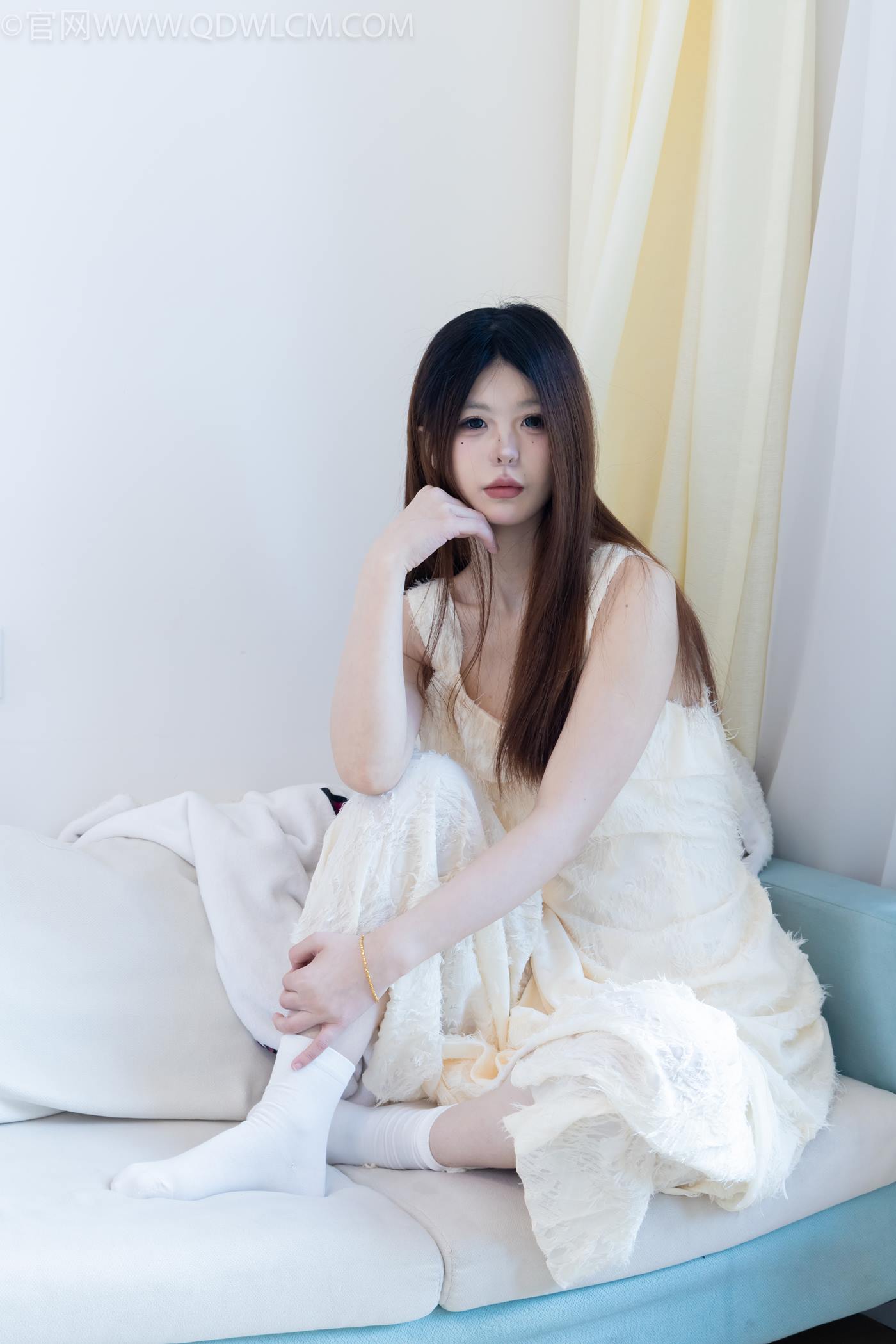 图片[75]-物恋传媒 NO.2281 曲奇-皮鞋、白棉袜、裸足[157P] – 速更版-美库