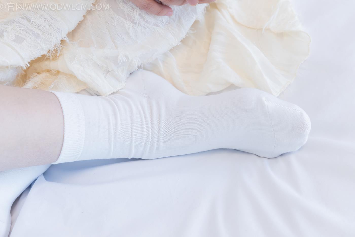 图片[82]-物恋传媒 NO.2281 曲奇-皮鞋、白棉袜、裸足[157P] – 速更版-美库