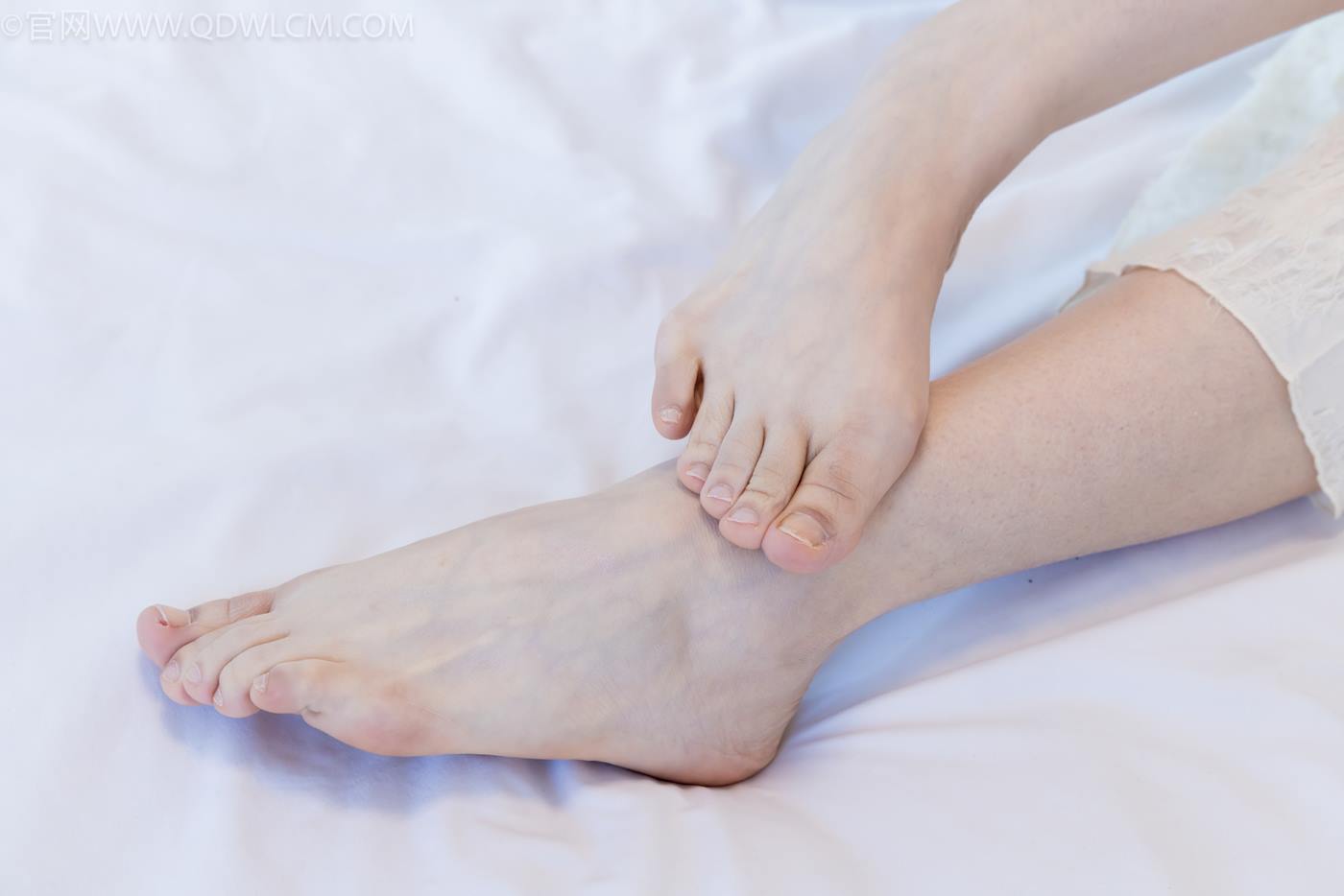 图片[119]-物恋传媒 NO.2281 曲奇-皮鞋、白棉袜、裸足[157P] – 速更版-美库