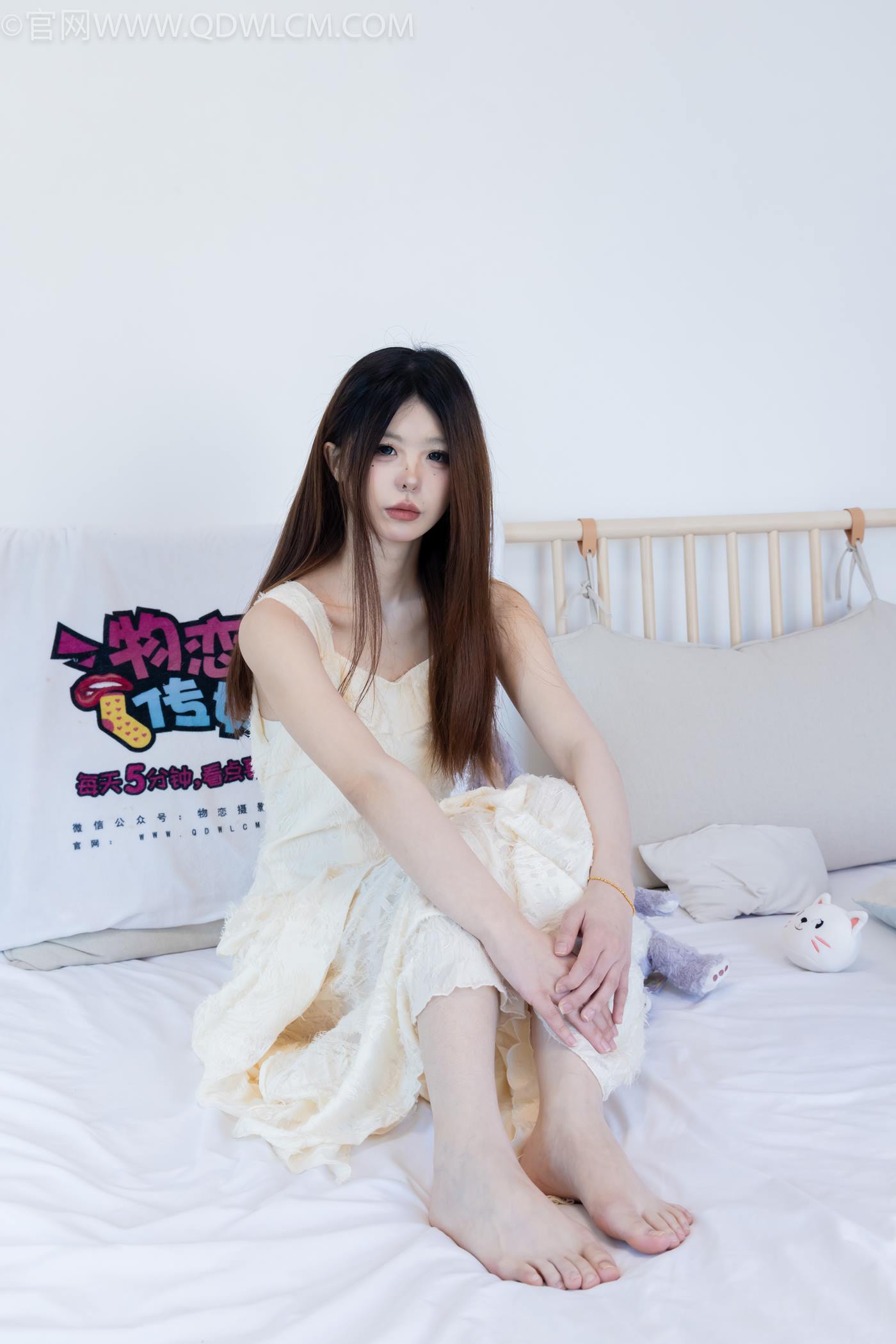 图片[140]-物恋传媒 NO.2281 曲奇-皮鞋、白棉袜、裸足[157P] – 速更版-美库