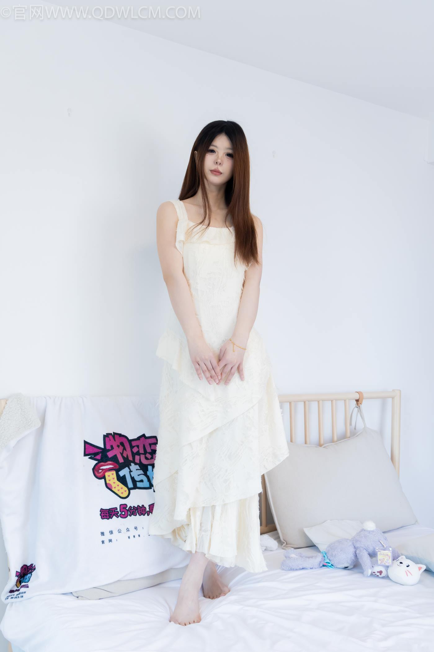 图片[150]-物恋传媒 NO.2281 曲奇-皮鞋、白棉袜、裸足[157P] – 速更版-美库