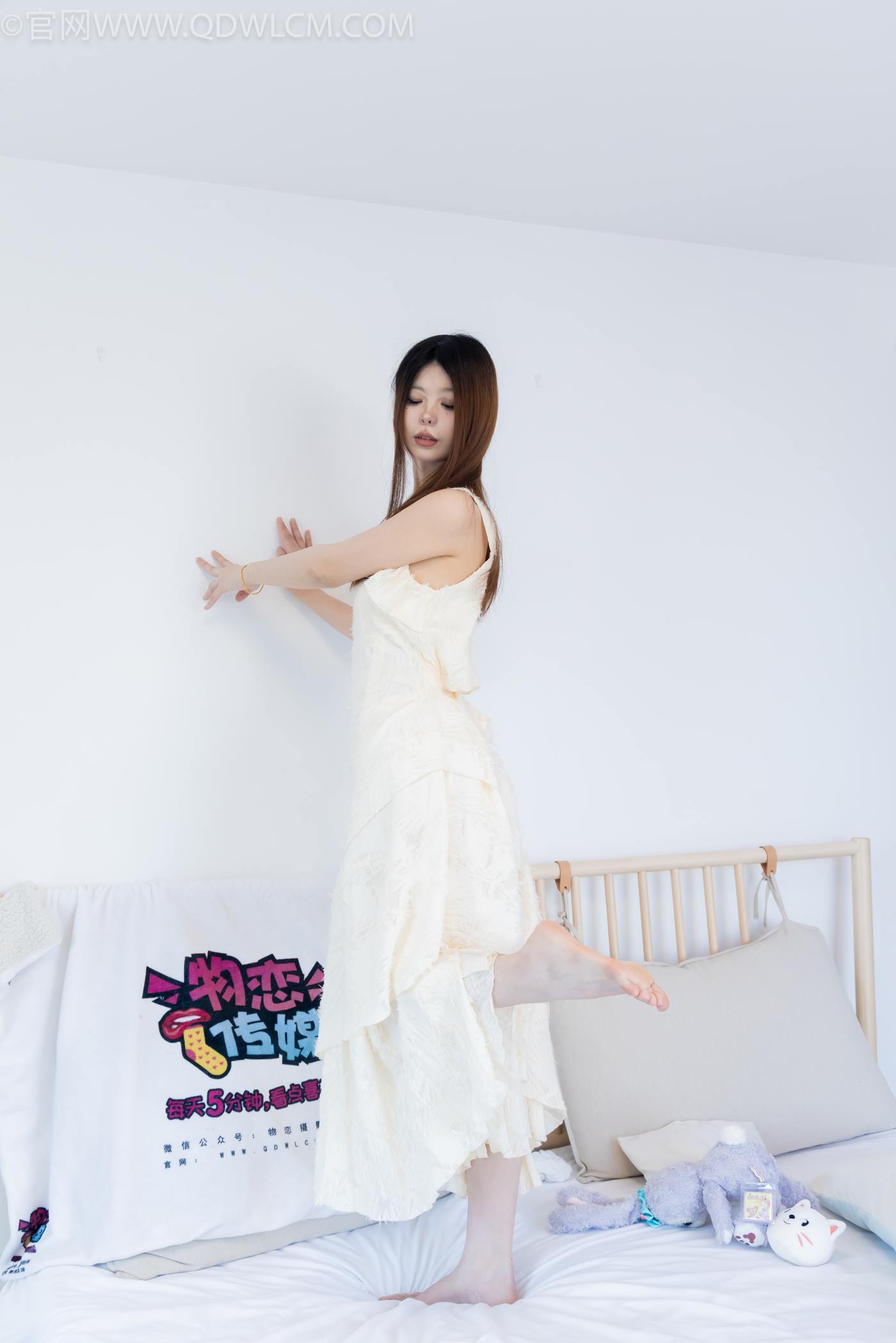 图片[153]-物恋传媒 NO.2281 曲奇-皮鞋、白棉袜、裸足[157P] – 速更版-美库