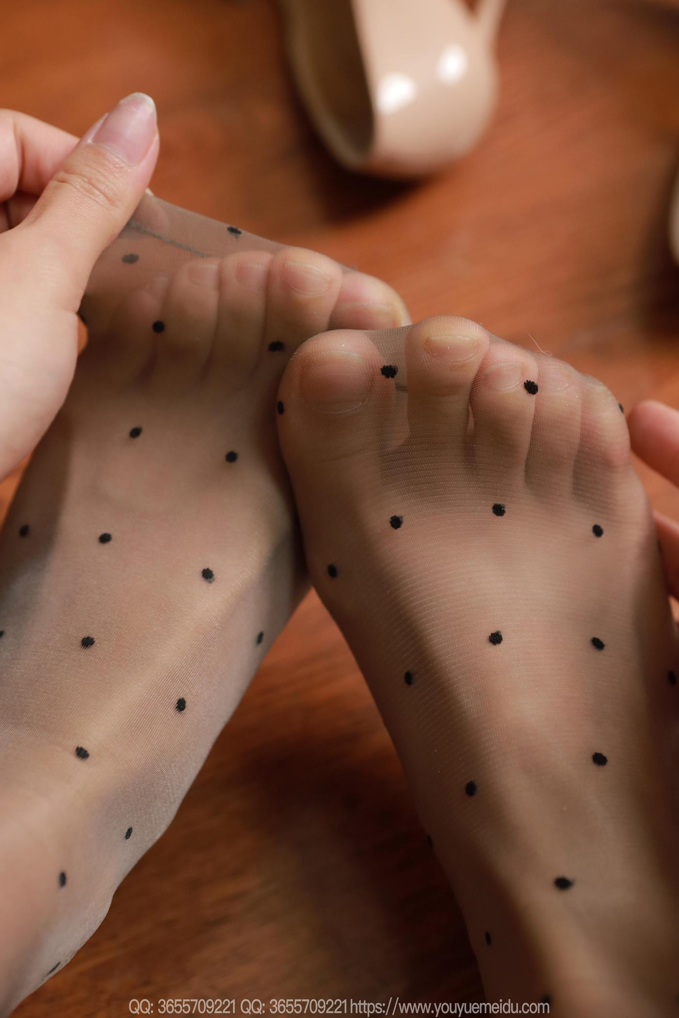 图片[46]-[IESS异思趣向] 2025.03.05 丝享家1993：兔兔《吊带波点》[90P] – 速更版-美库