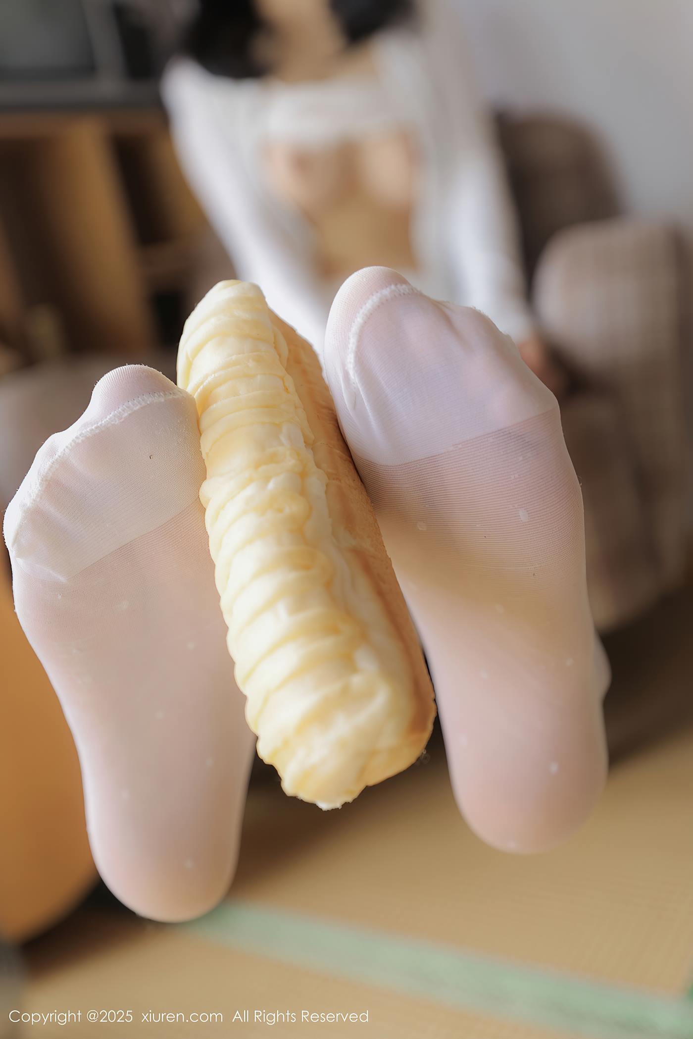 图片[10]-[Xiuren秀人网]2025.03.26 NO.10073 奶芙乔乔[17+1P] – 速更版-美库