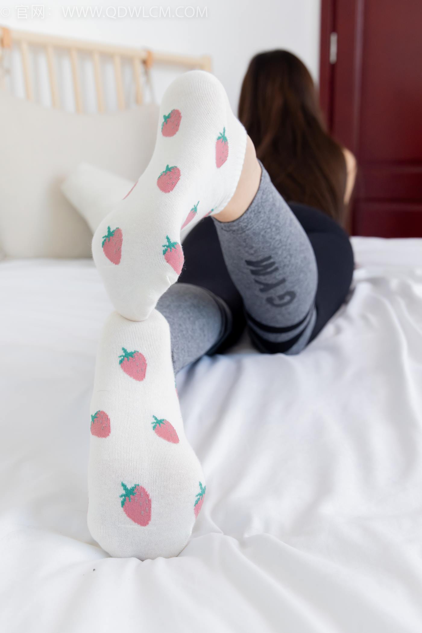 图片[20]-物恋传媒 NO.2283 泡泡-高跟长靴、卡通白棉袜、裸足[148P] – 速更版-美库