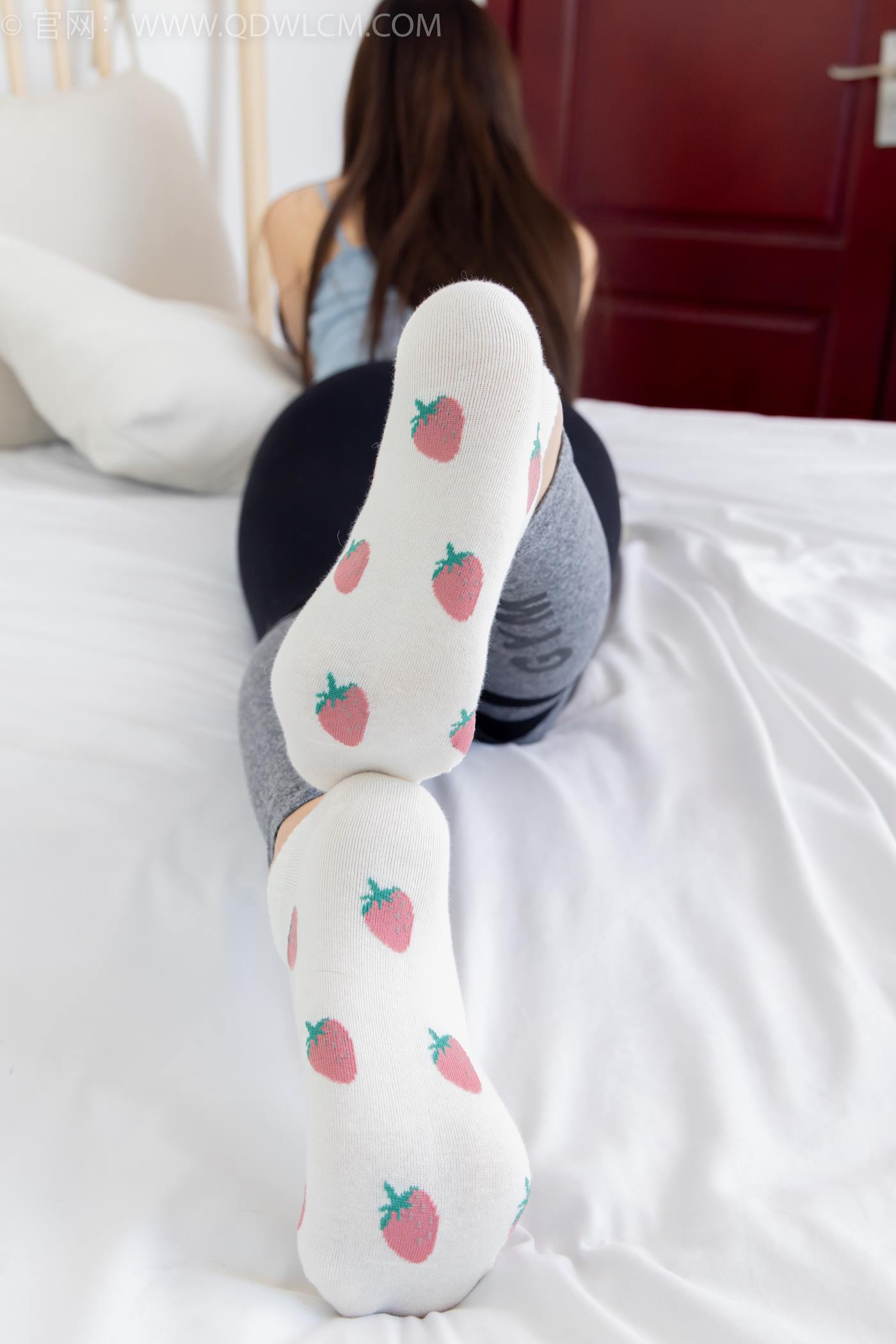 图片[21]-物恋传媒 NO.2283 泡泡-高跟长靴、卡通白棉袜、裸足[148P] – 速更版-美库