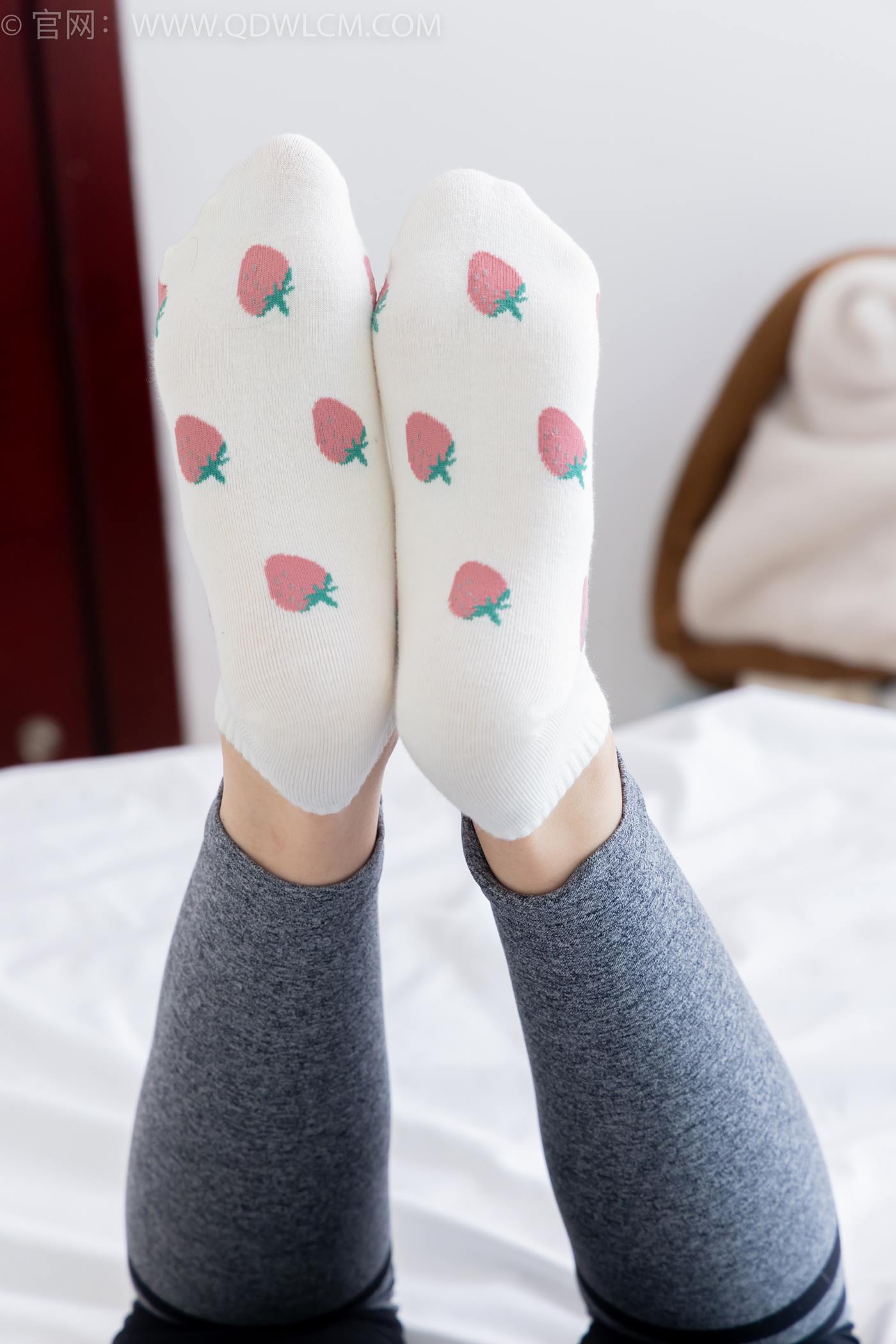 图片[28]-物恋传媒 NO.2283 泡泡-高跟长靴、卡通白棉袜、裸足[148P] – 速更版-美库