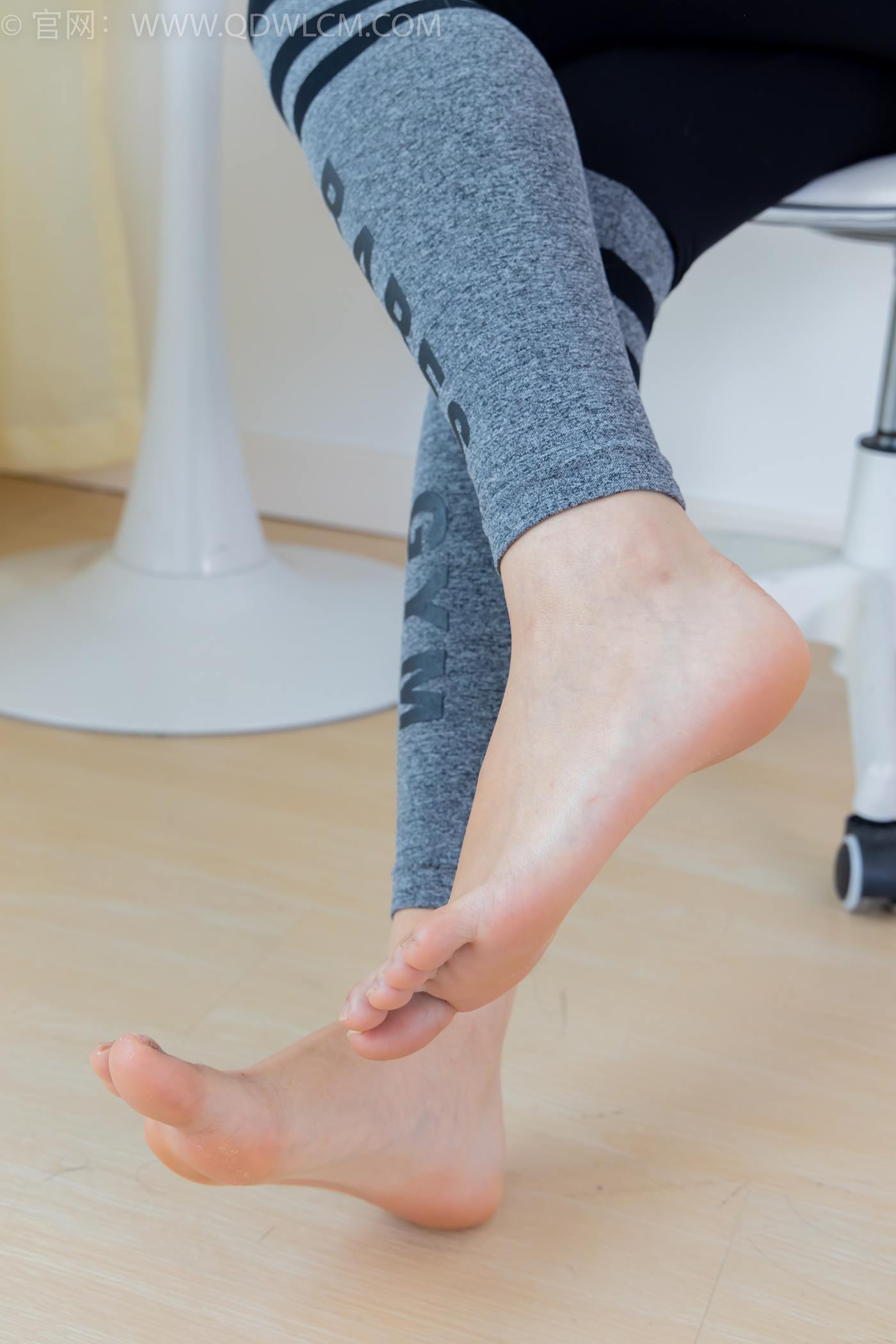 图片[42]-物恋传媒 NO.2283 泡泡-高跟长靴、卡通白棉袜、裸足[148P] – 速更版-美库