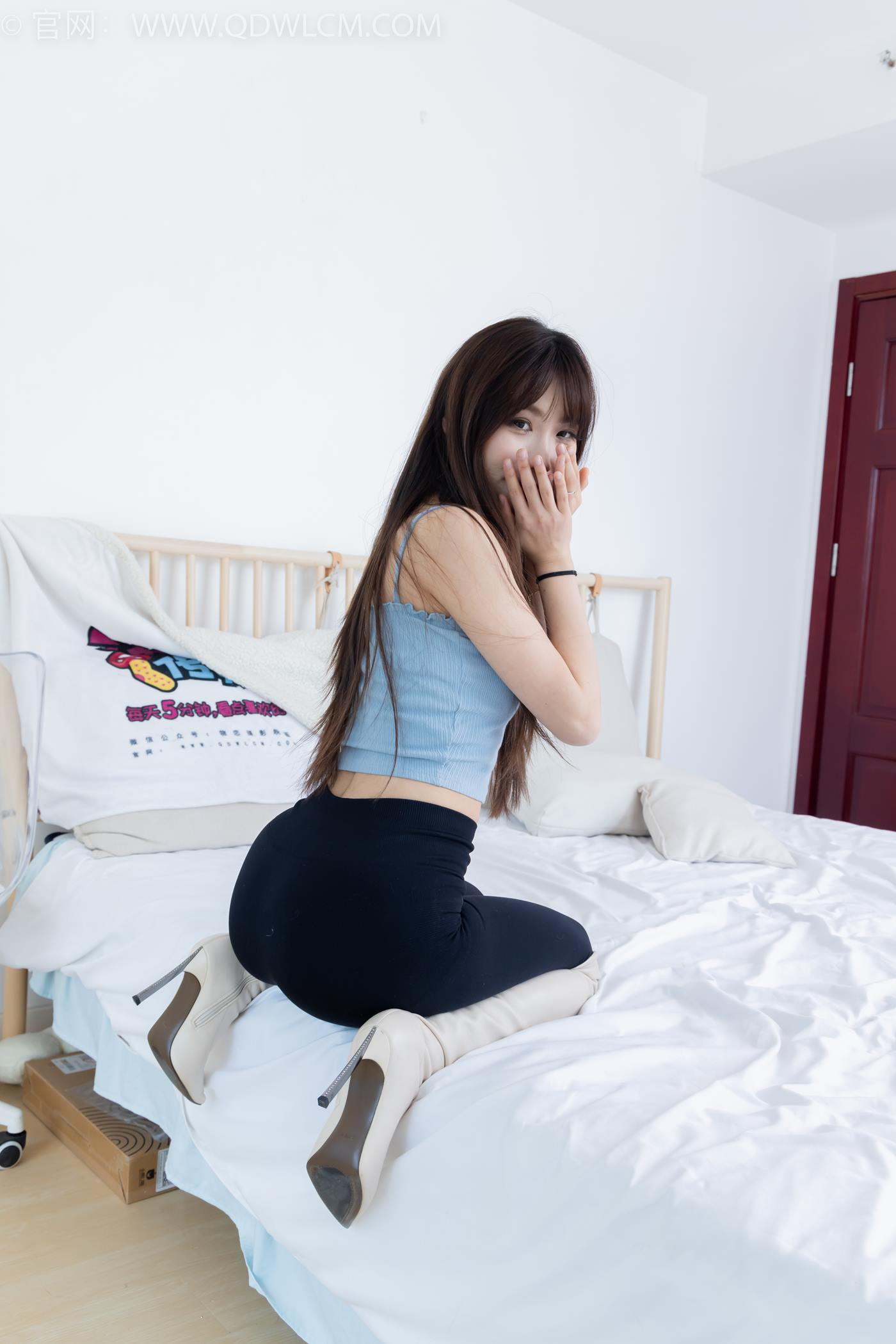 图片[132]-物恋传媒 NO.2283 泡泡-高跟长靴、卡通白棉袜、裸足[148P] – 速更版-美库