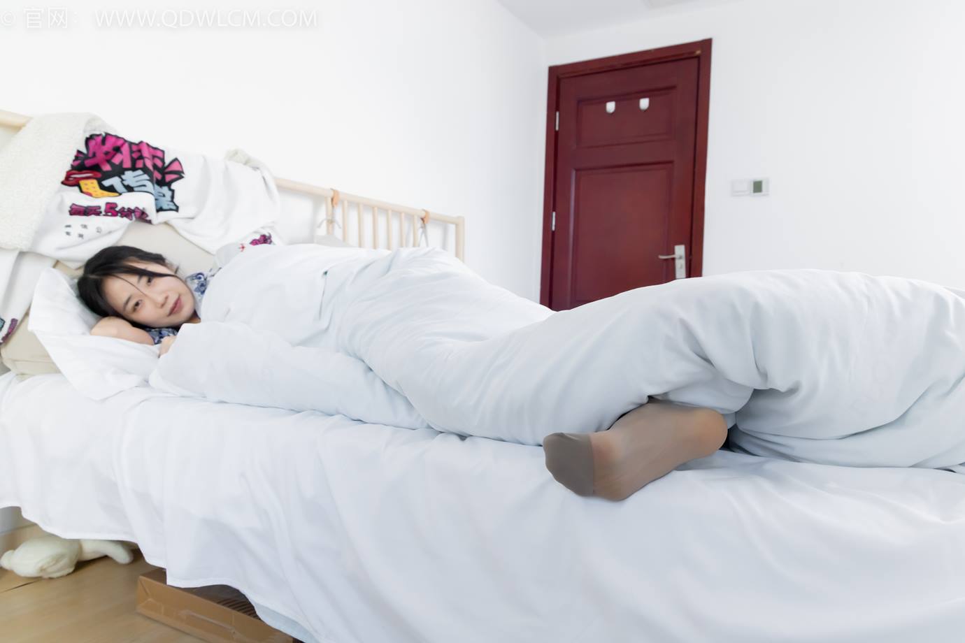 图片[110]-物恋传媒 NO.2284 菜菜-高跟鞋、薄灰丝、盖被子睡觉剧情[135P] – 速更版-美库