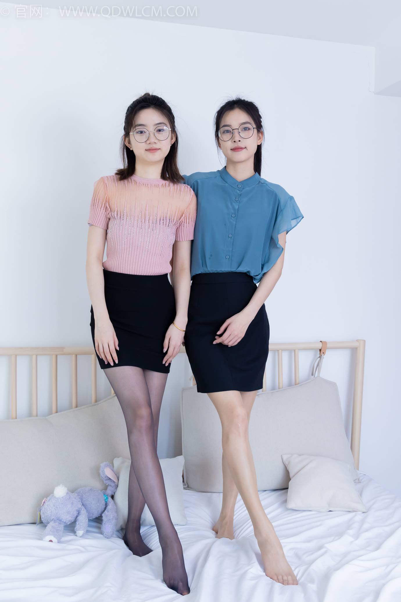 图片[80]-物恋传媒 NO.2285 茯苓&欢欢-高跟鞋、高跟凉鞋、油亮薄肉丝[168P] – 速更版-美库