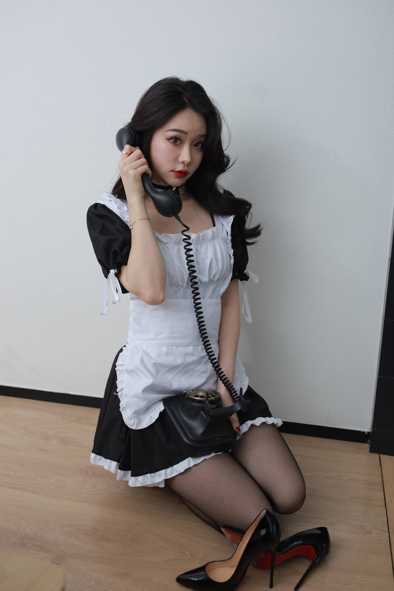 图片[54]-Sia不吃鱼 – 俏皮大奶女仆系列[98P] – 速更版-美库