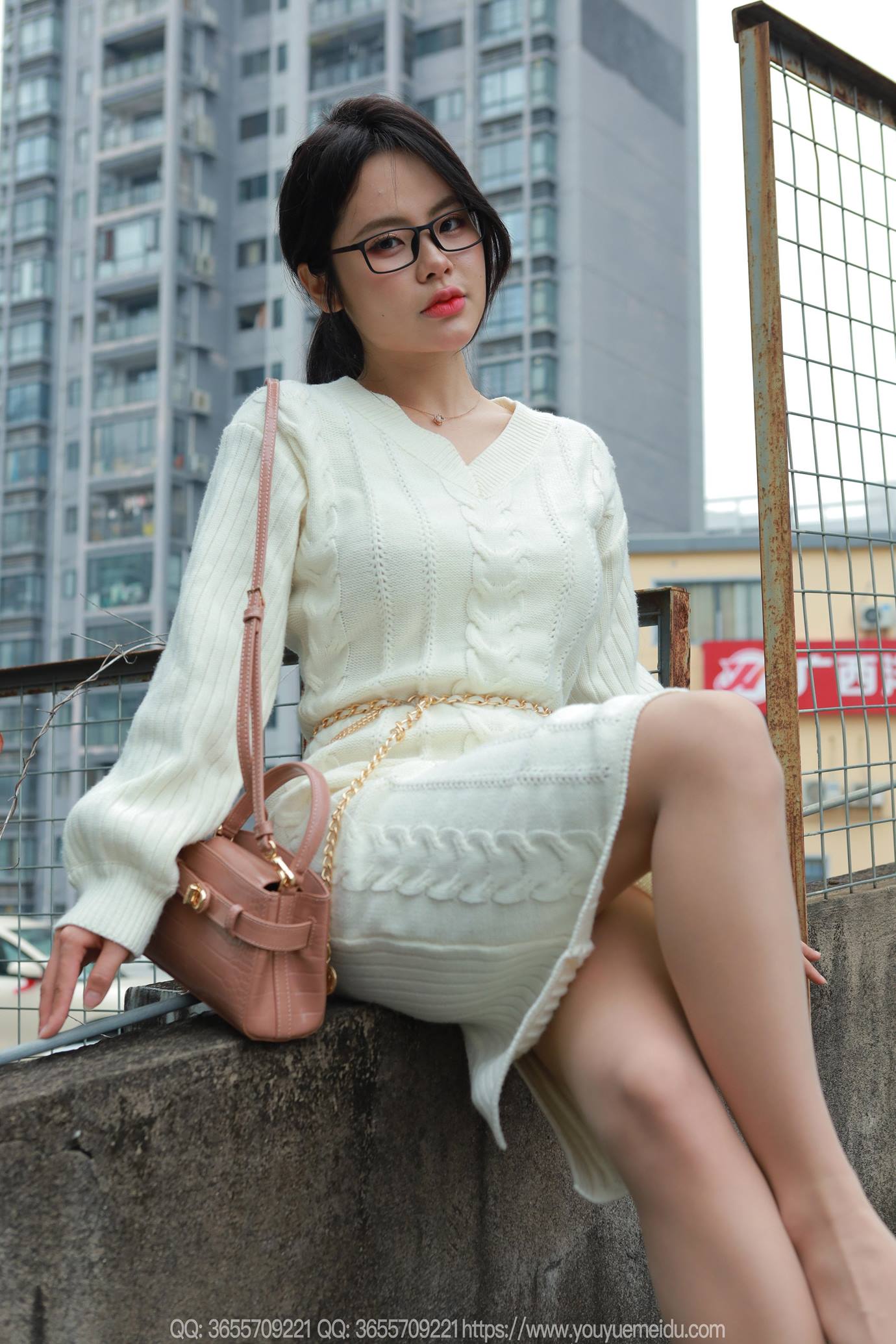 图片[11]-[IESS异思趣向] 2025.03.10 丝享家1997：兔兔《高开衩包臀裙》[88P] – 速更版-美库