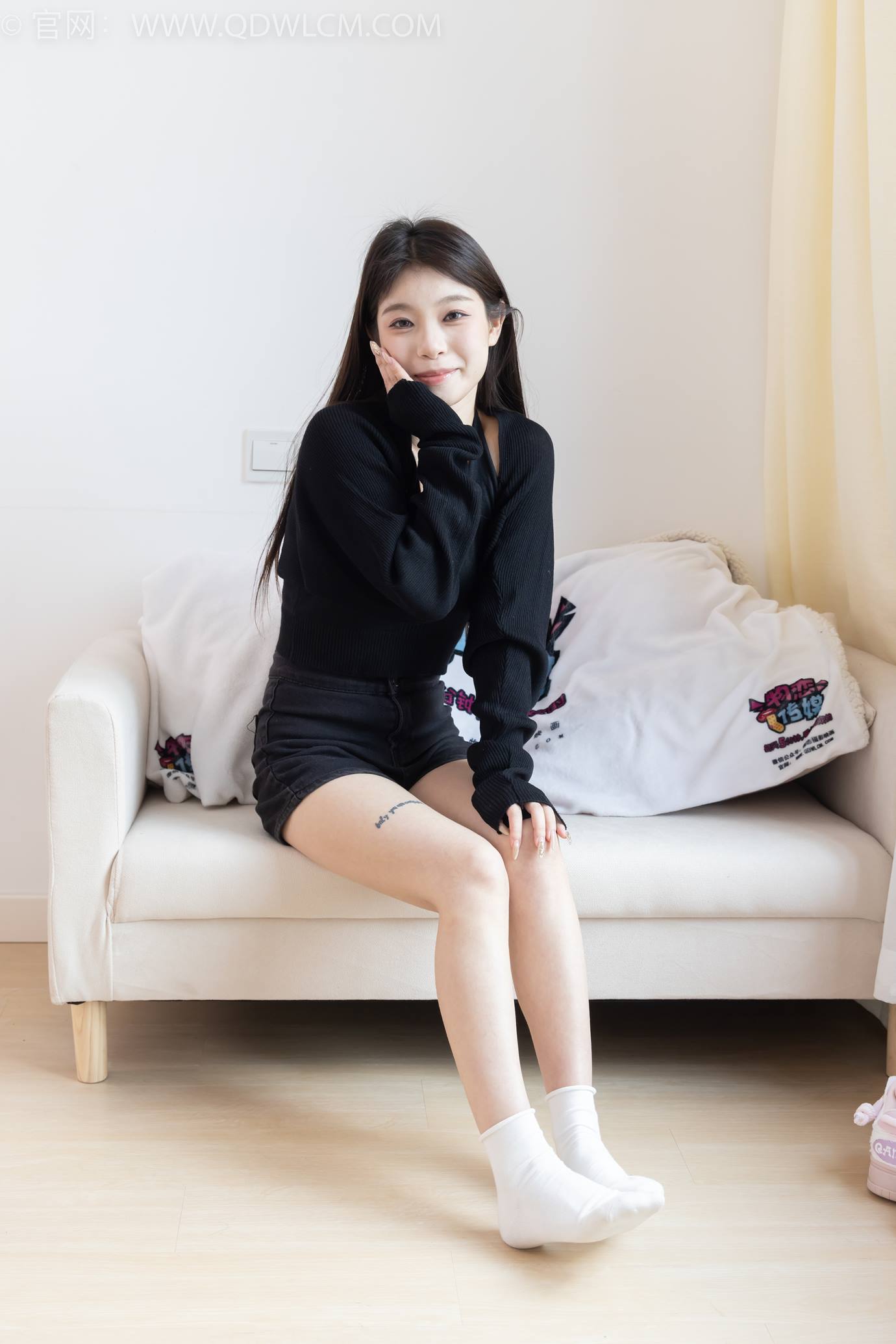 图片[30]-物恋传媒 NO.2286 闪闪-板鞋、两双自然穿脏白棉袜[120P] – 速更版-美库