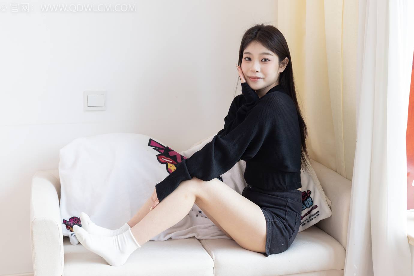 图片[40]-物恋传媒 NO.2286 闪闪-板鞋、两双自然穿脏白棉袜[120P] – 速更版-美库