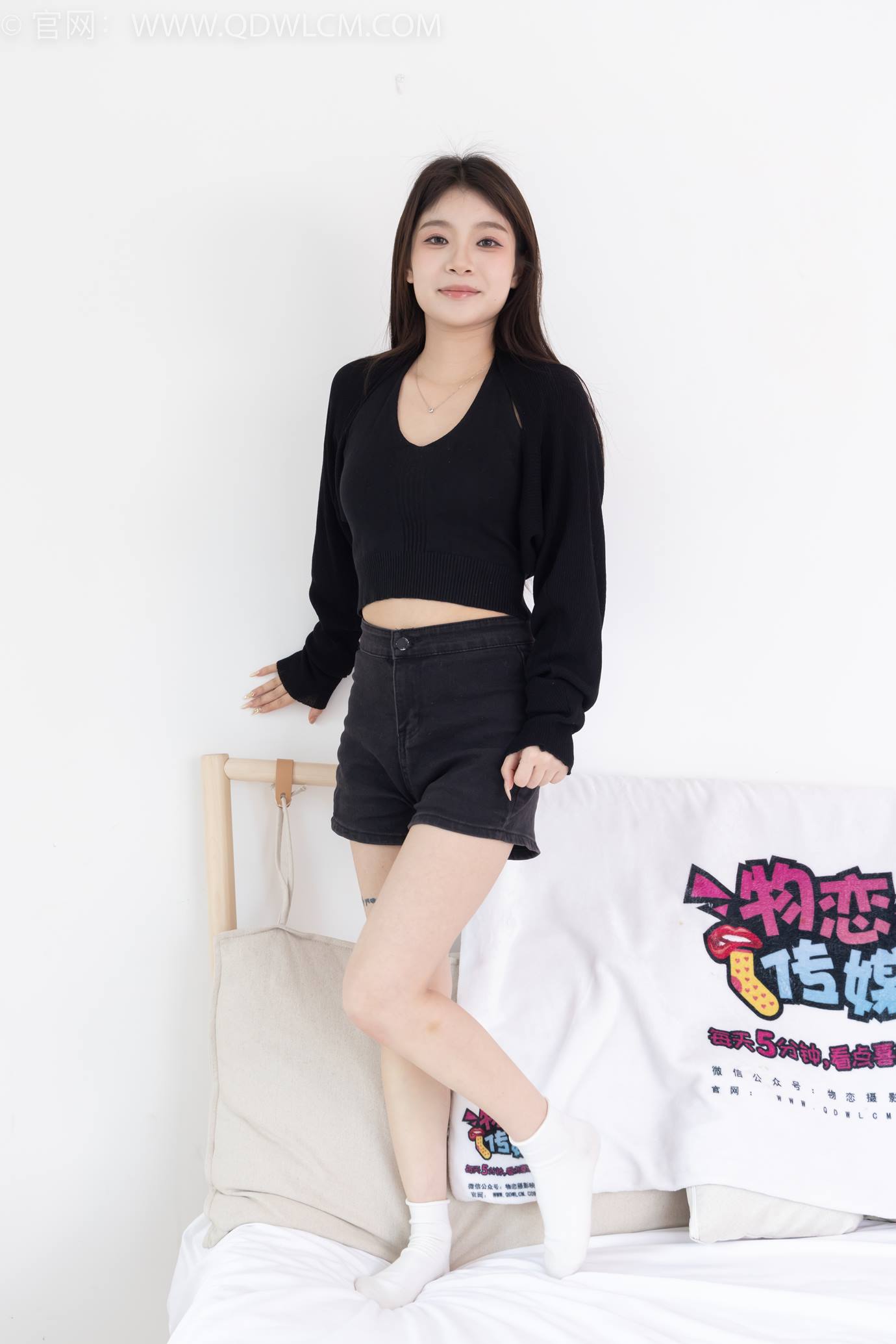 图片[66]-物恋传媒 NO.2286 闪闪-板鞋、两双自然穿脏白棉袜[120P] – 速更版-美库