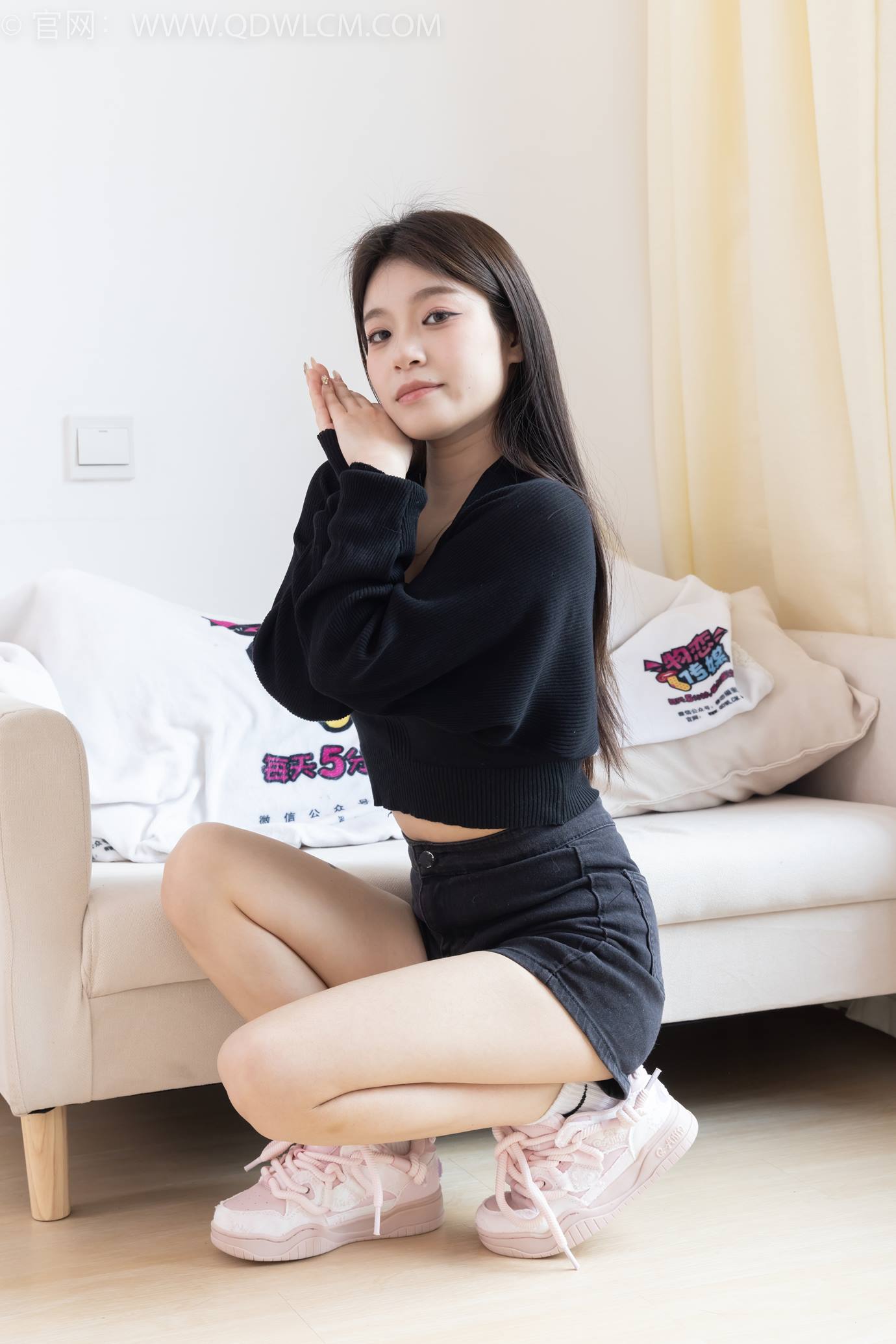 图片[111]-物恋传媒 NO.2286 闪闪-板鞋、两双自然穿脏白棉袜[120P] – 速更版-美库