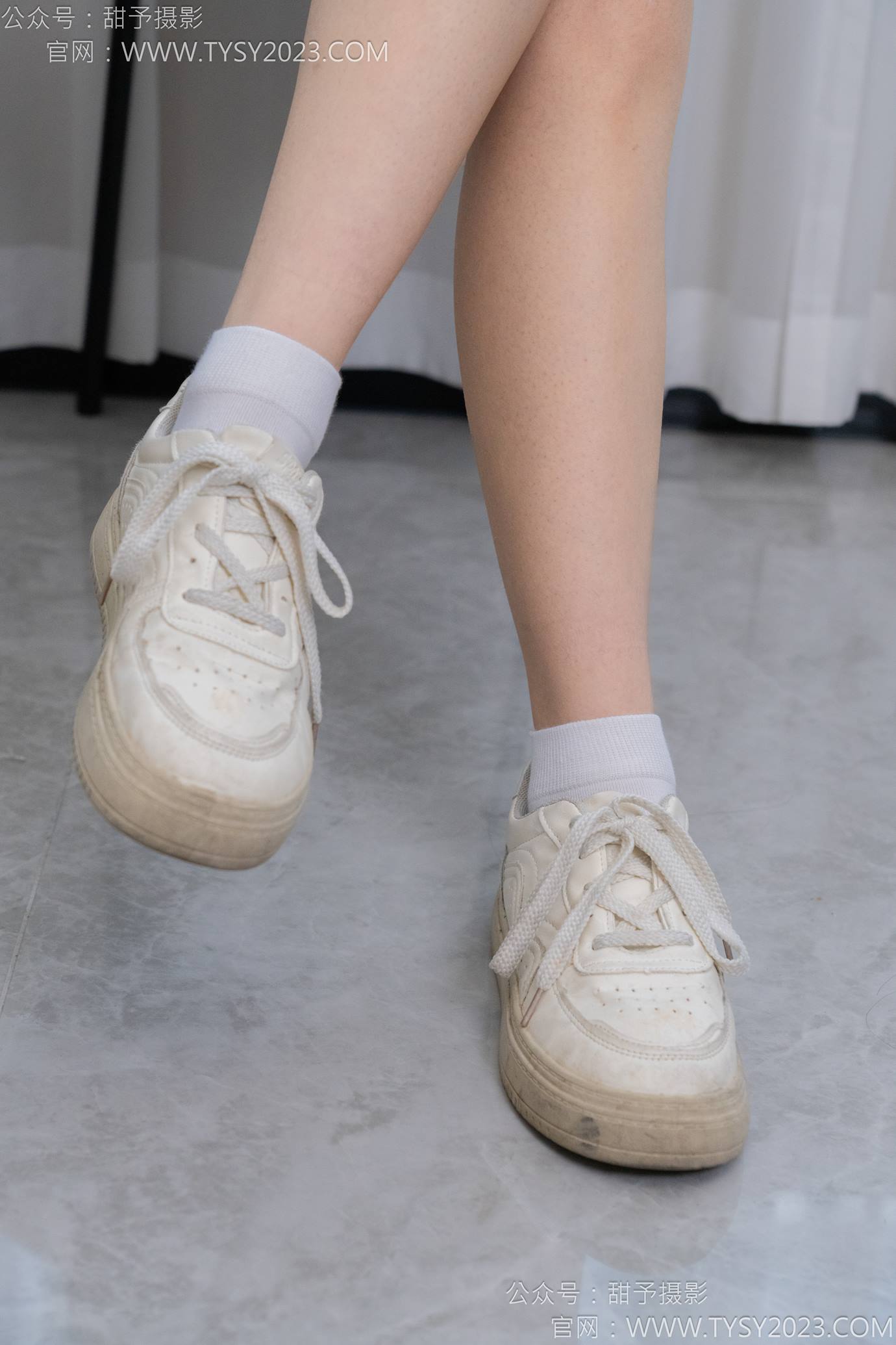 图片[13]-甜予摄影 NO.126 诺诺-板鞋、白棉袜、裸足[112P] – 速更版-美库