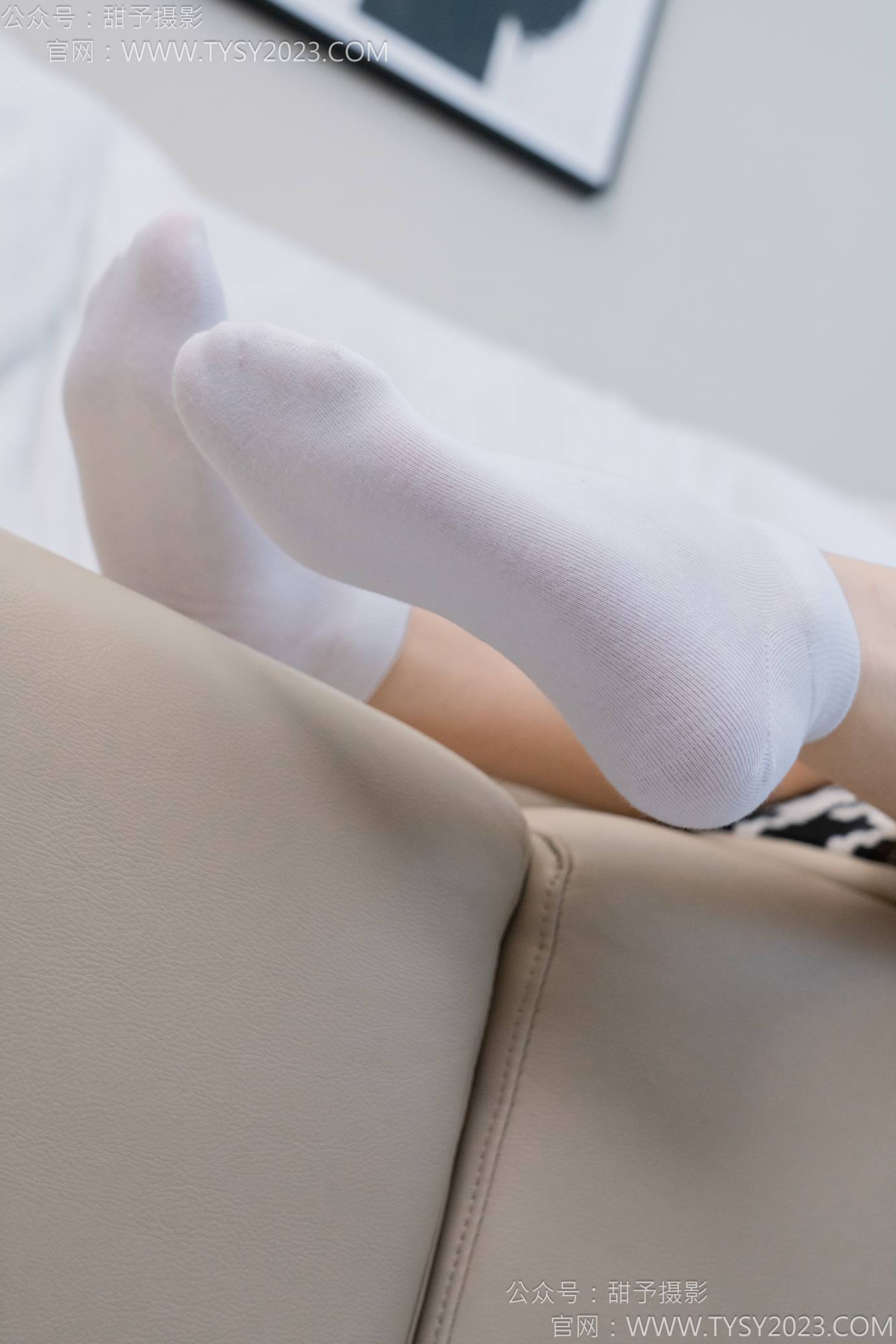 图片[61]-甜予摄影 NO.126 诺诺-板鞋、白棉袜、裸足[112P] – 速更版-美库