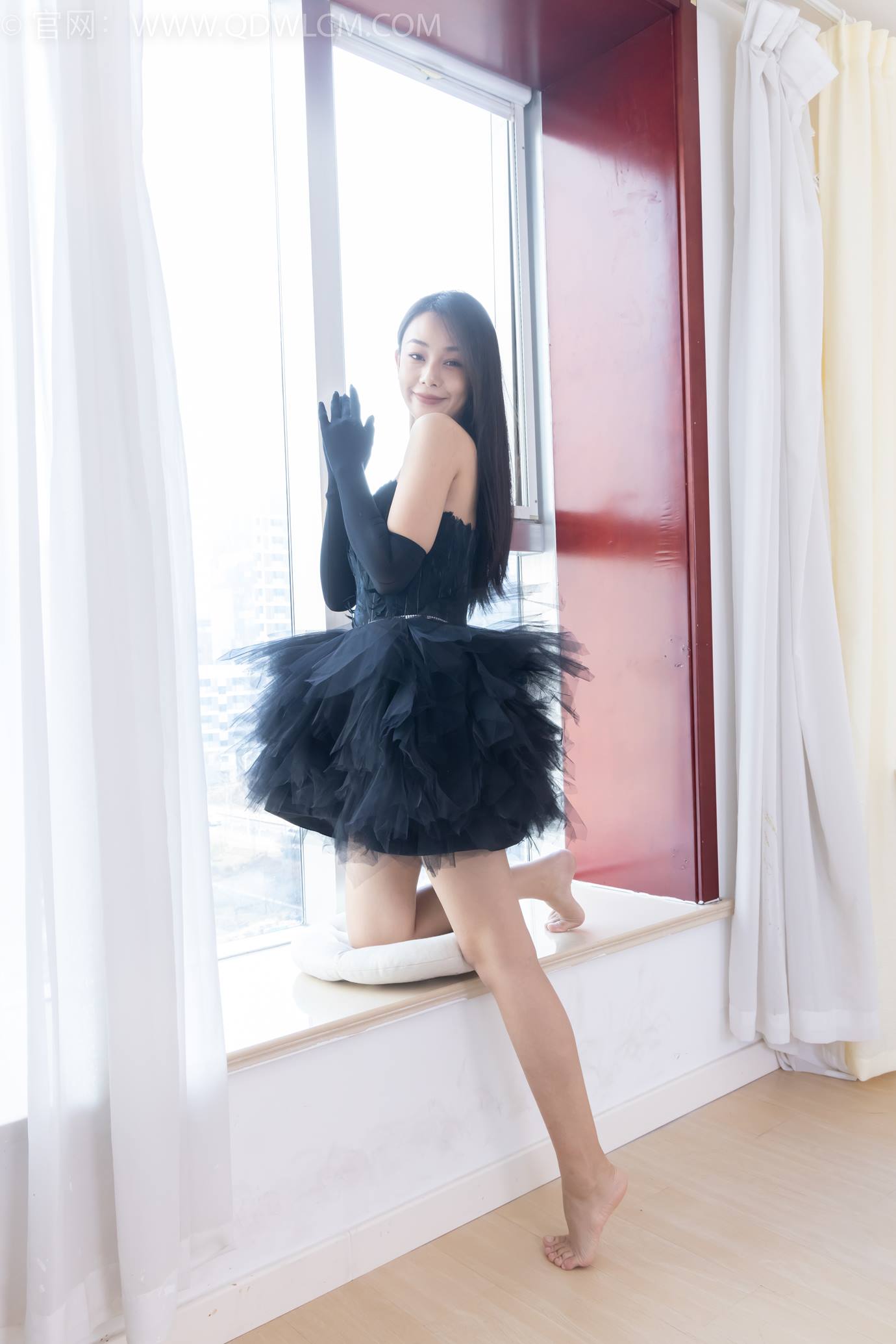 图片[73]-物恋传媒 NO.2287 岚岚-高跟鞋、黑色网袜、裸足[164P] – 速更版-美库