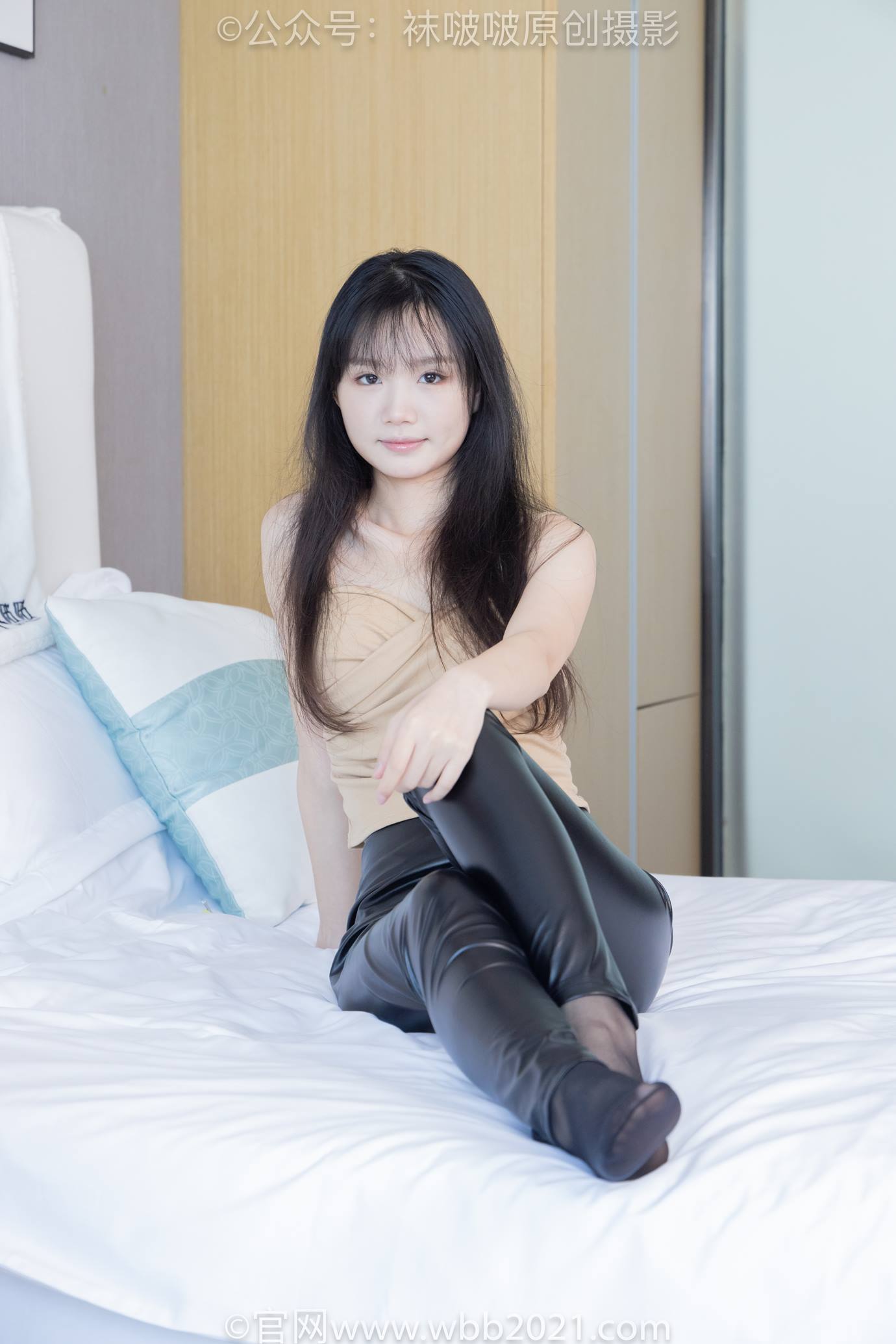 图片[108]-[BoBoSocks袜啵啵]NO.515 甜甜圈-高跟鞋、薄黑丝、皮裤裤里丝[114P] – 速更版-美库