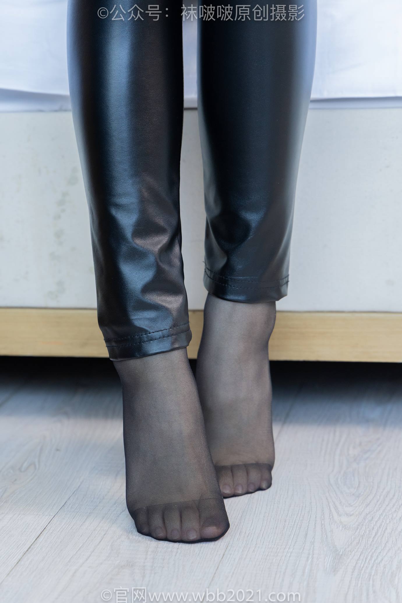 图片[110]-[BoBoSocks袜啵啵]NO.515 甜甜圈-高跟鞋、薄黑丝、皮裤裤里丝[114P] – 速更版-美库