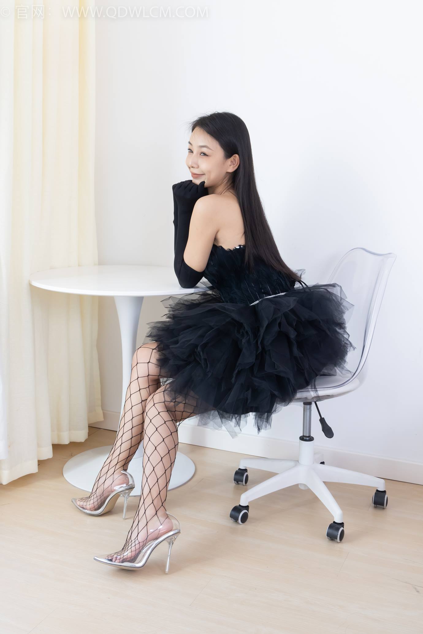 图片[159]-物恋传媒 NO.2287 岚岚-高跟鞋、黑色网袜、裸足[164P] – 速更版-美库