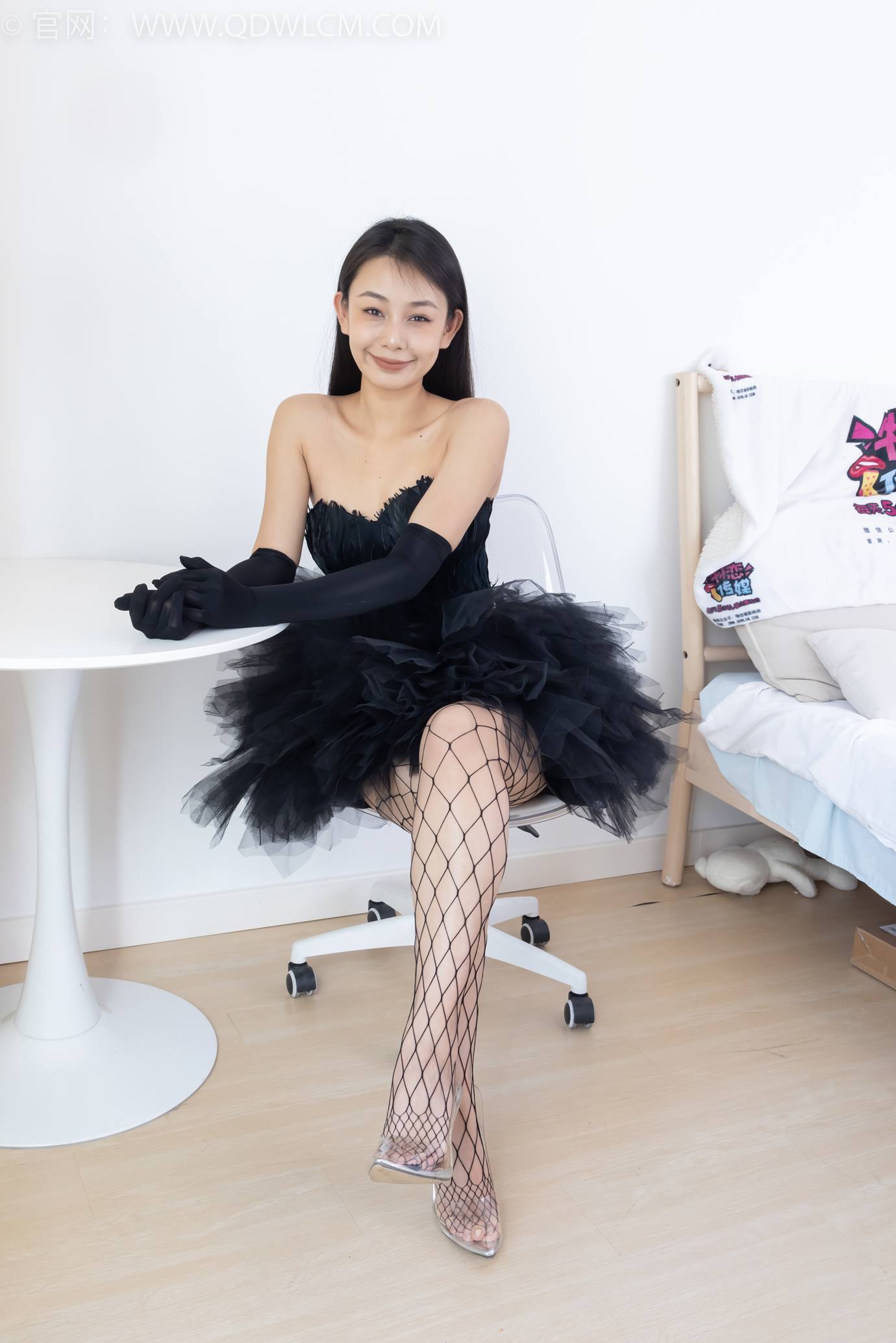 图片[162]-物恋传媒 NO.2287 岚岚-高跟鞋、黑色网袜、裸足[164P] – 速更版-美库