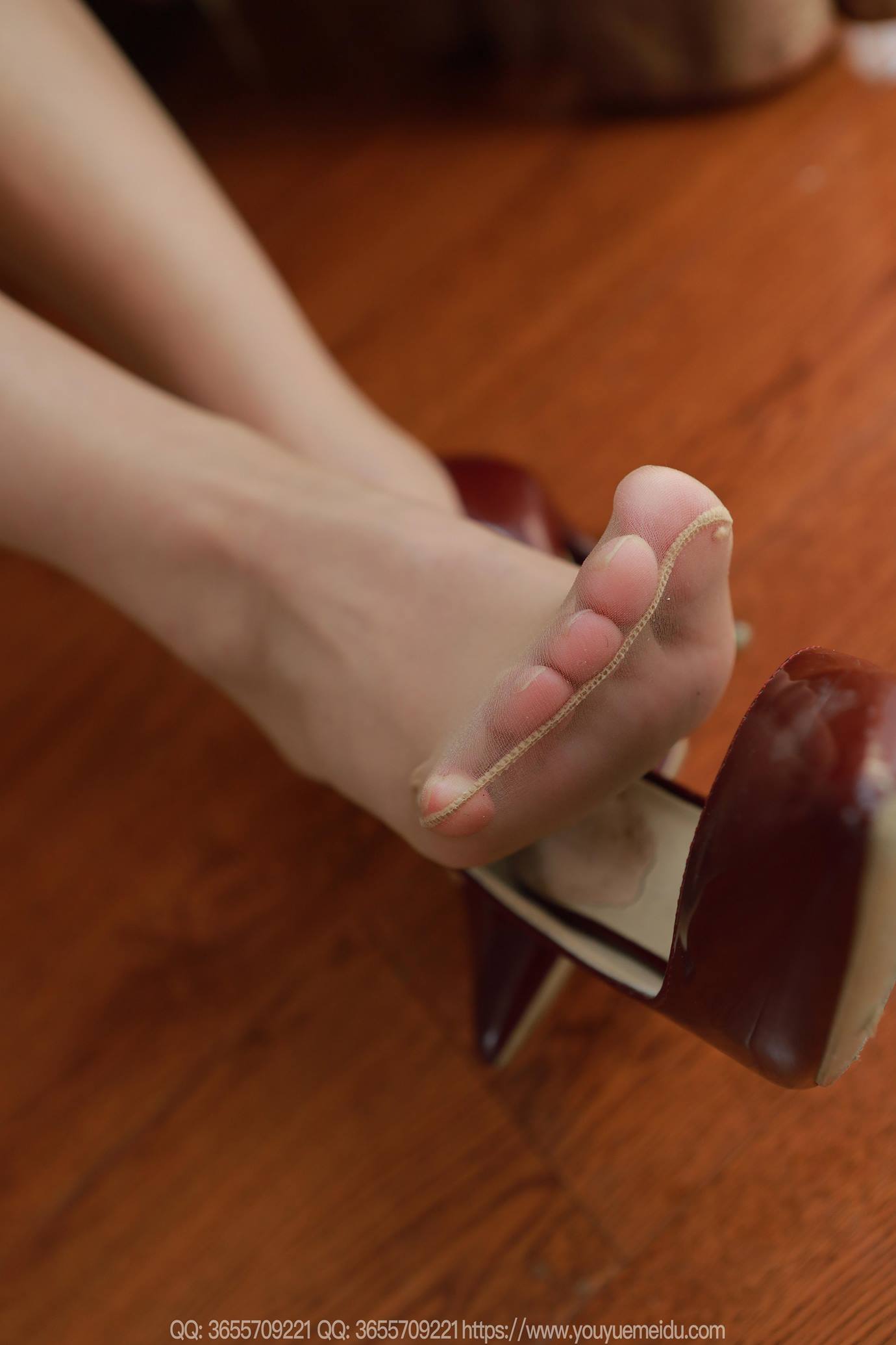 图片[36]-[IESS异思趣向] 2025.03.12 丝享家1999：秋秋《低胸白裙（上）》[88P] – 速更版-美库